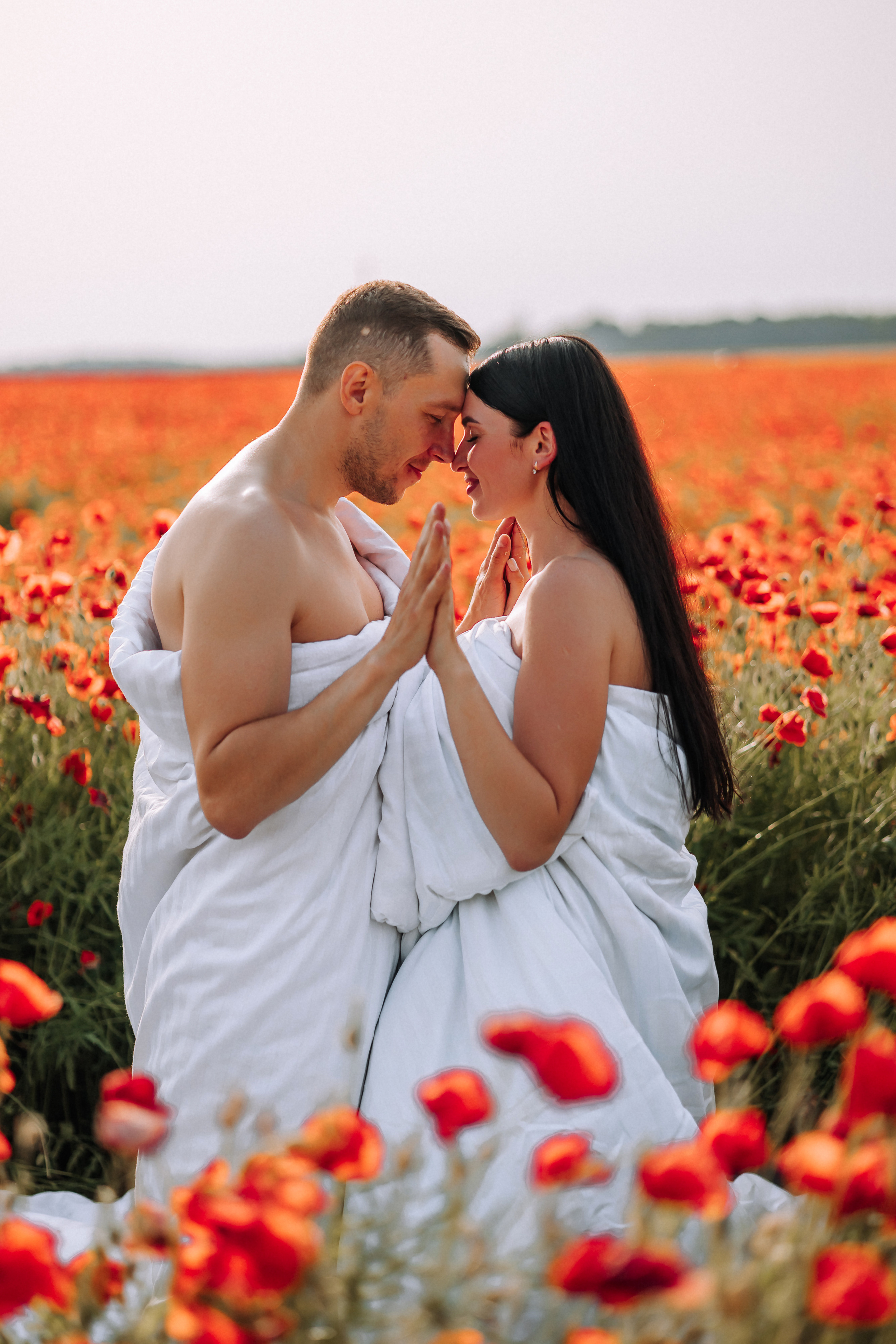 Love in poppies ❤️. Свадебный фотограф Минск РБ