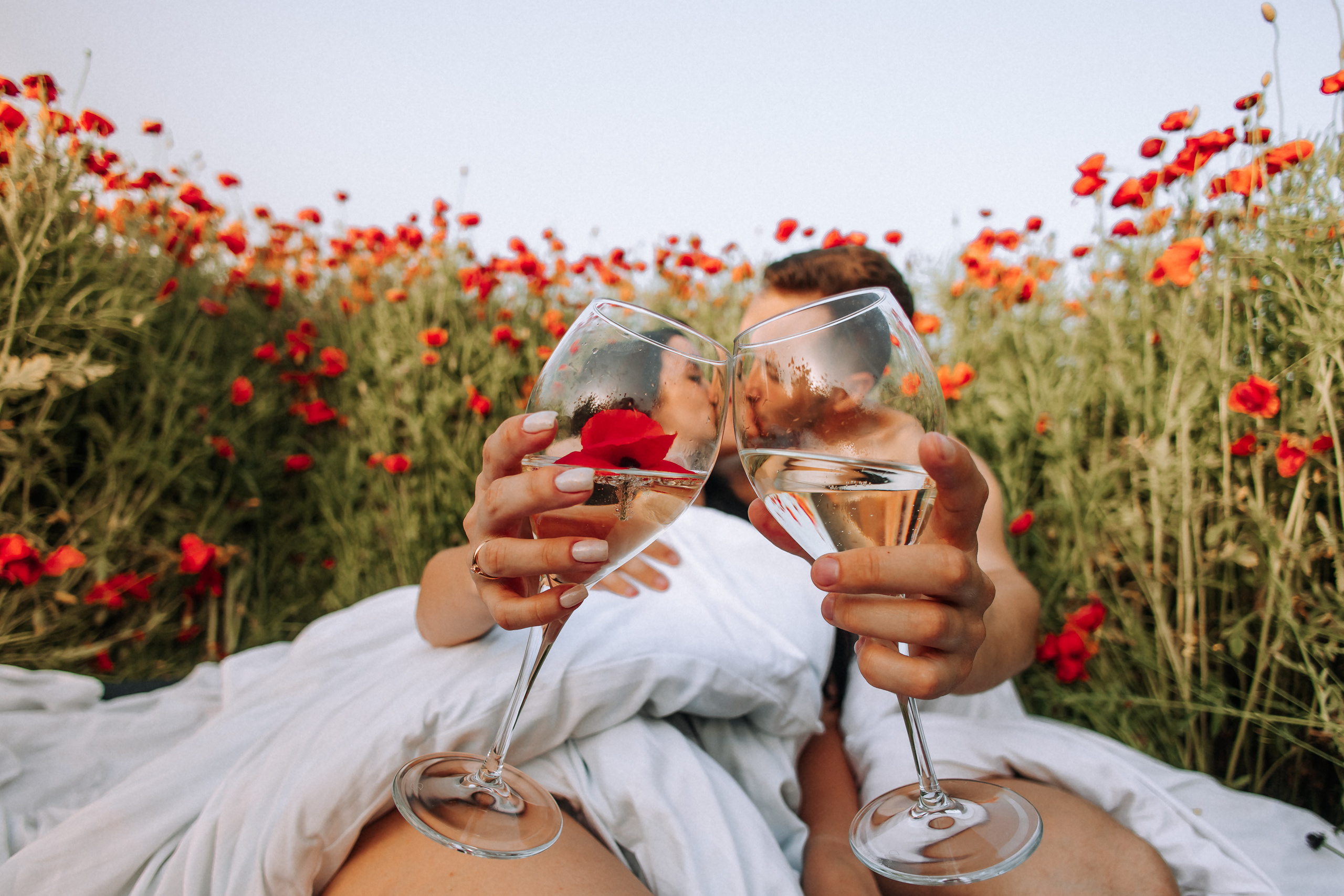 Love in poppies ❤️. Свадебный фотограф Минск РБ