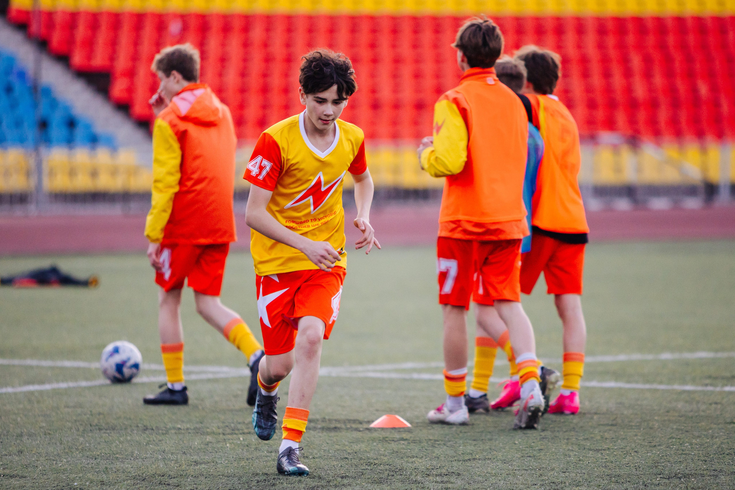 Тренировка ФК «Надеждик-Юниор» // 23.05.25. Денис Прохоров Фотограф в г. Магнитогорск