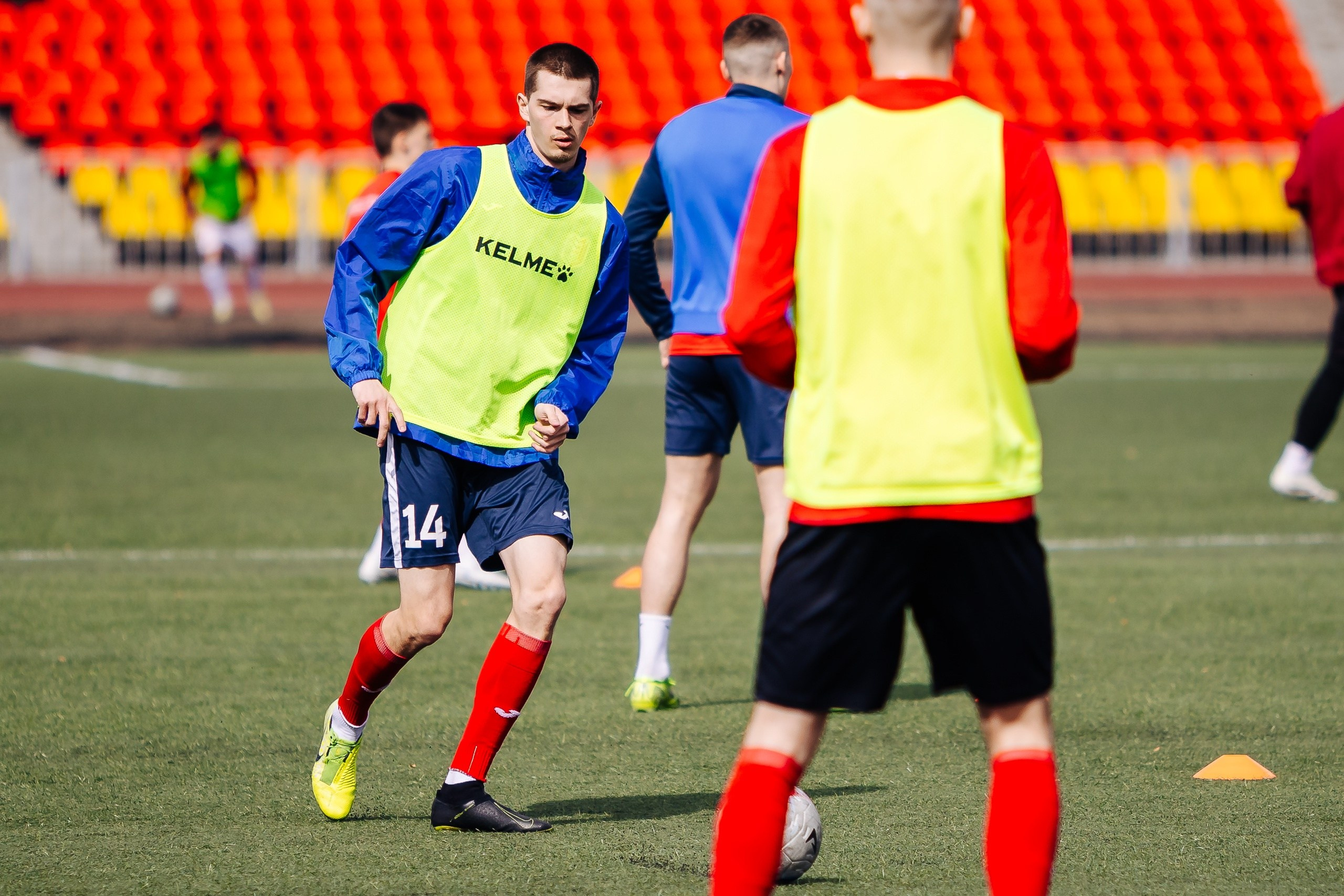 ФК «Металлург-Магнитогорск» vs ФК «ОСШ-Челябинск-М» // 05.04.25. Денис Прохоров Фотограф в г. Магнитогорск