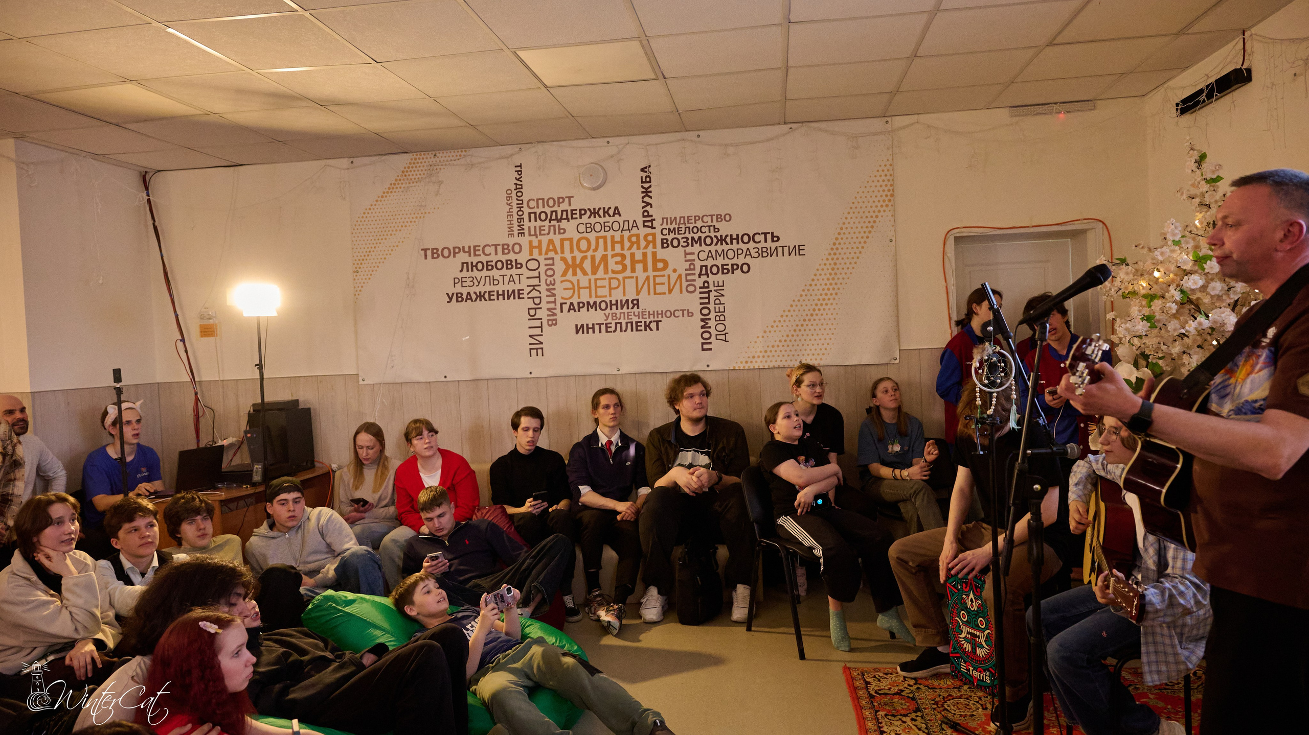 Тёплый Вечер (18.04.26 Чайка). Портретный и репортажный фотограф в Магадане Андрей Нефедов WinterCatPhoto