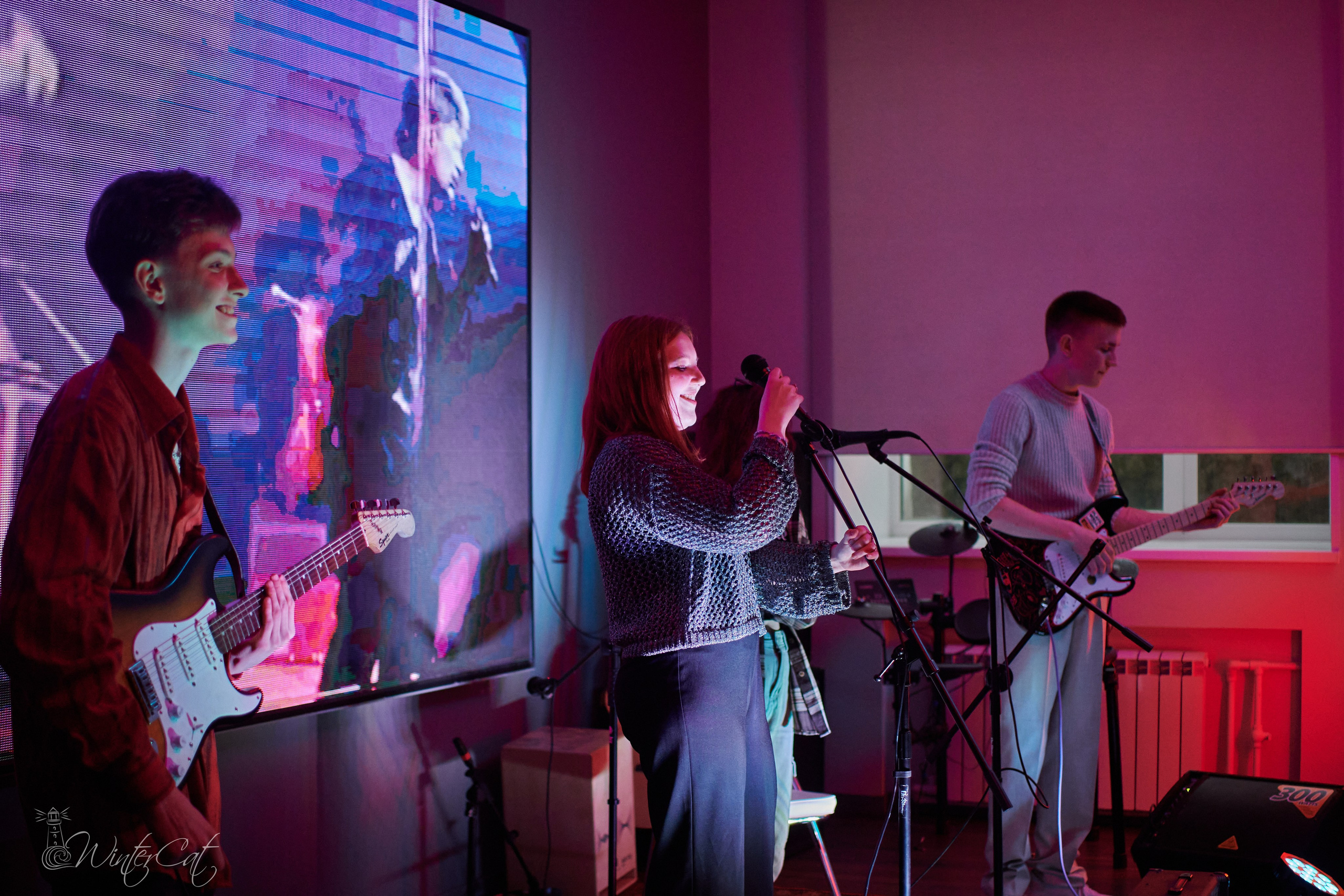 Квартирник Окрыление Вышка. Портретный и репортажный фотограф в Магадане Андрей Нефедов WinterCatPhoto