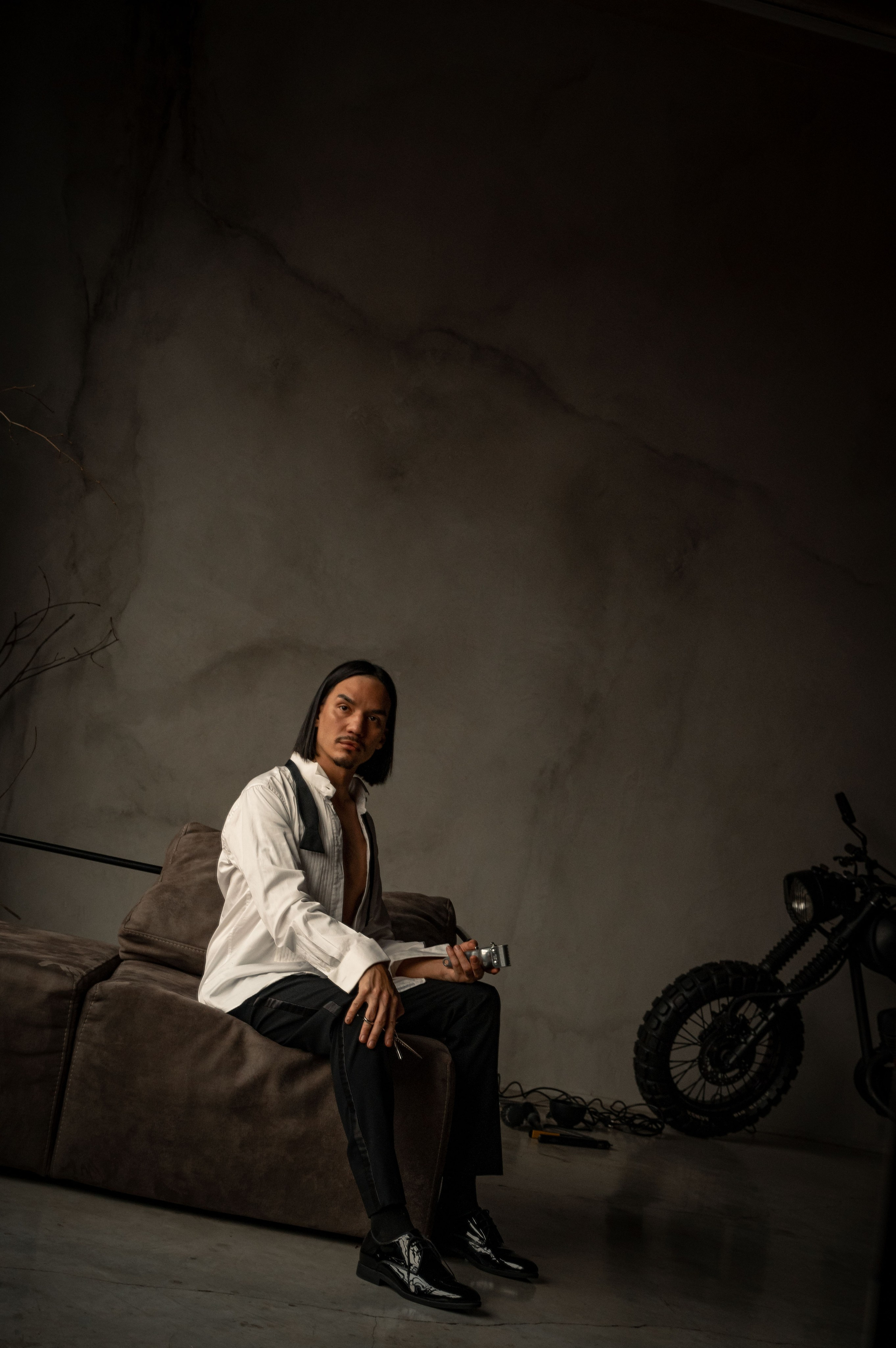 Мужской фотограф СПБ. Профессиональный фотограф беременности в СПБ. Стильные фотосессии беременности в стиле минимализм и классическая фотография