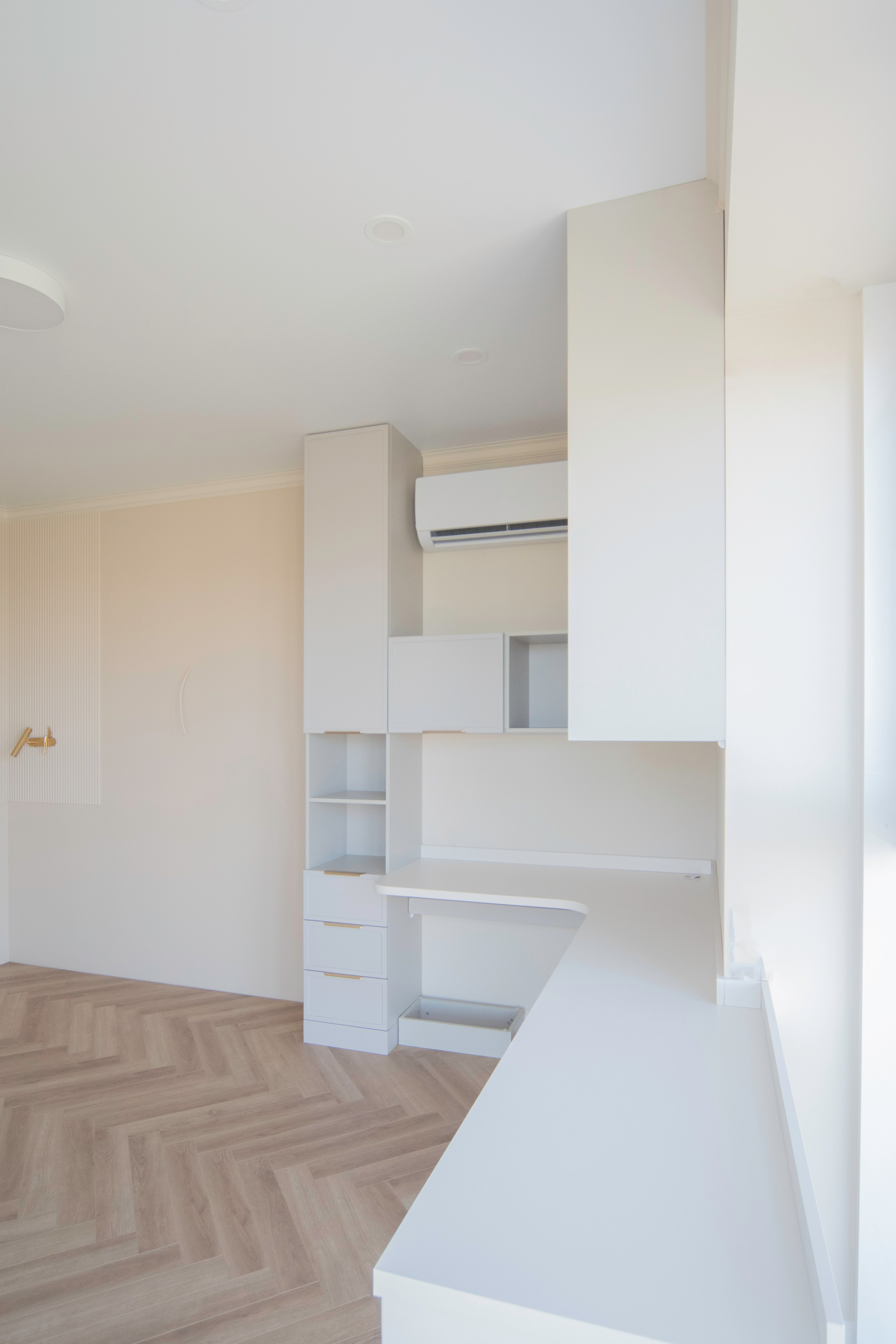 Подвесные тумбы. Пространство