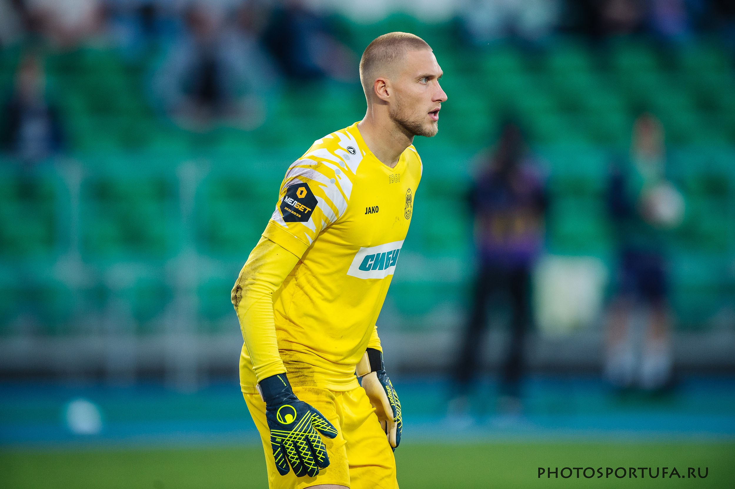 Россия — МЕЛБЕТ — Первая Лига. 4 -й тур «ФК УФА» — ФК «Тюмень». Спортивный фотограф в Уфе Евгений Буров