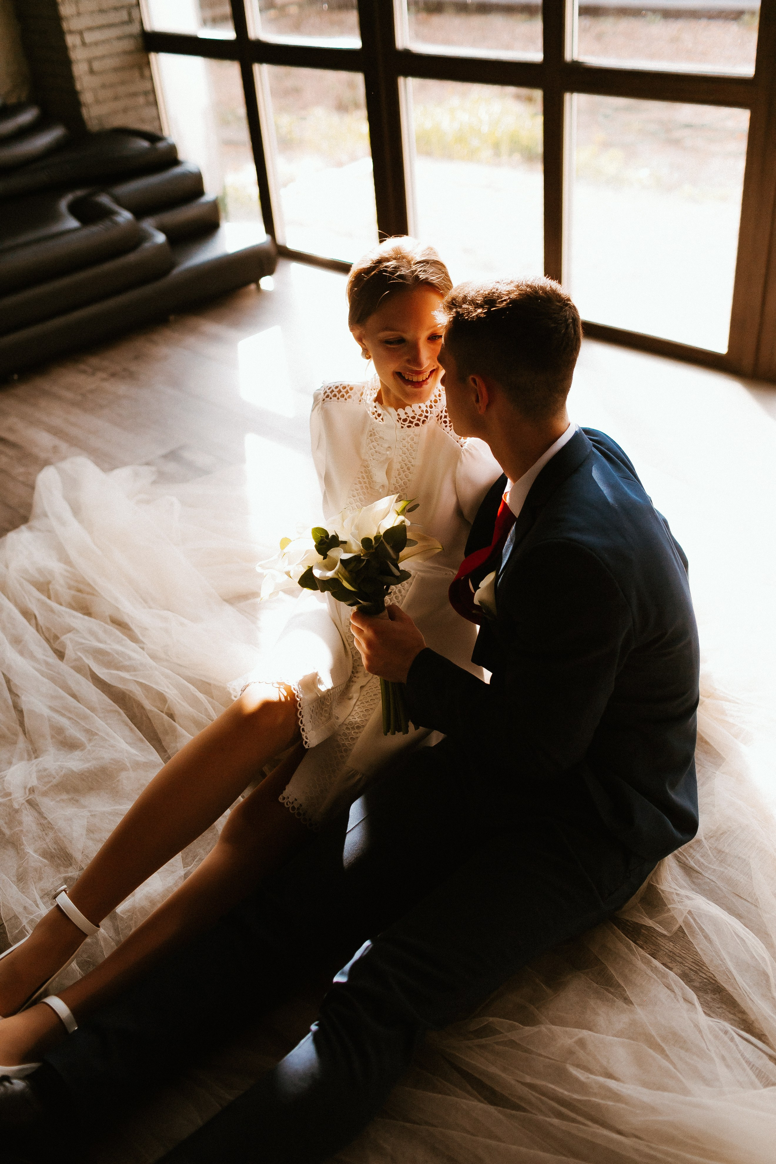 Съемка пары в осеннем городе и в студии. Свадебный и репортажный фотограф в Ярославле и Санкт-Петербурге Роман Микрюков