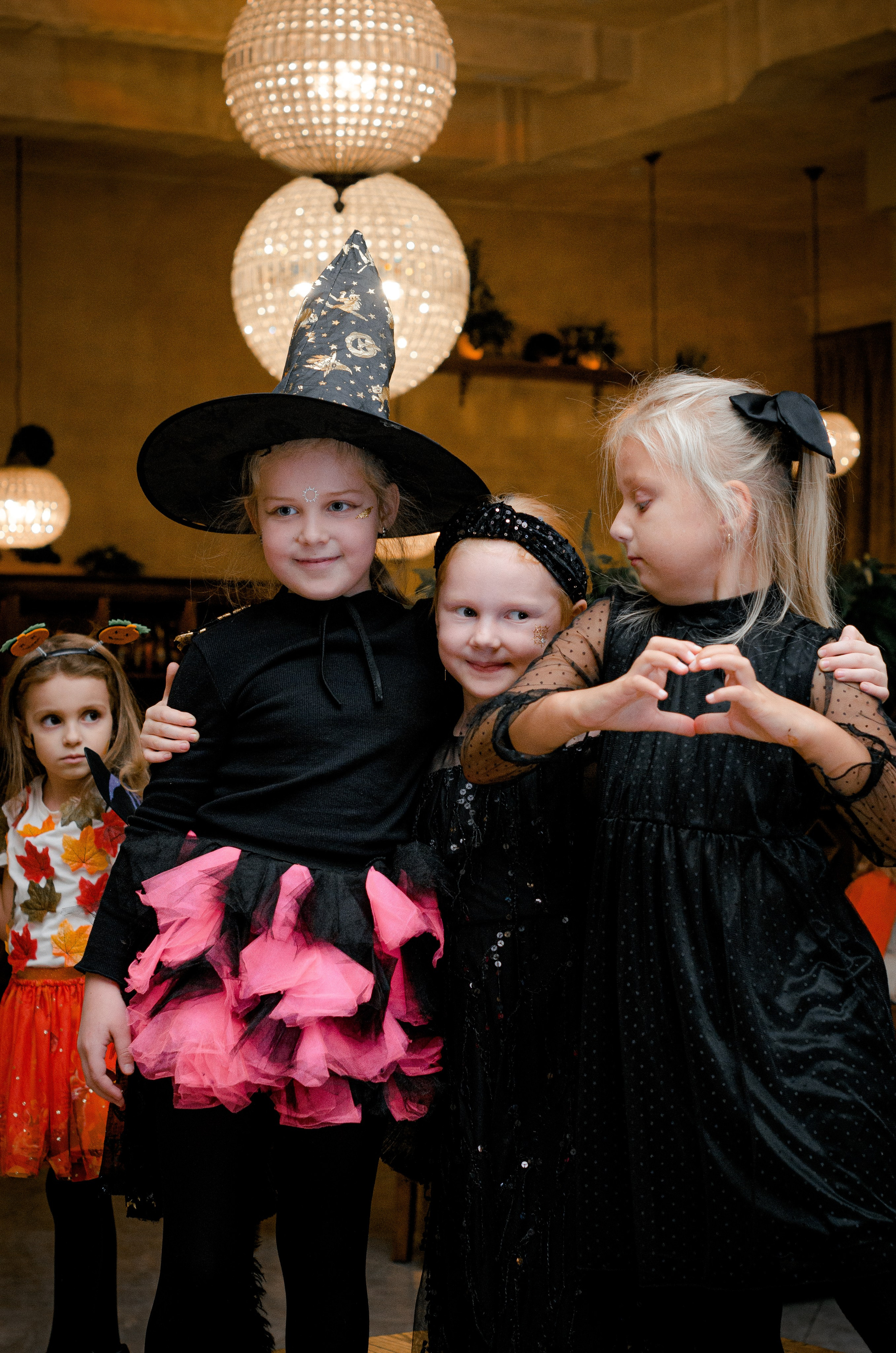 Хэллоуин. Ресторан Парк. В стиле Семейки Адамс. Alice_insomnia