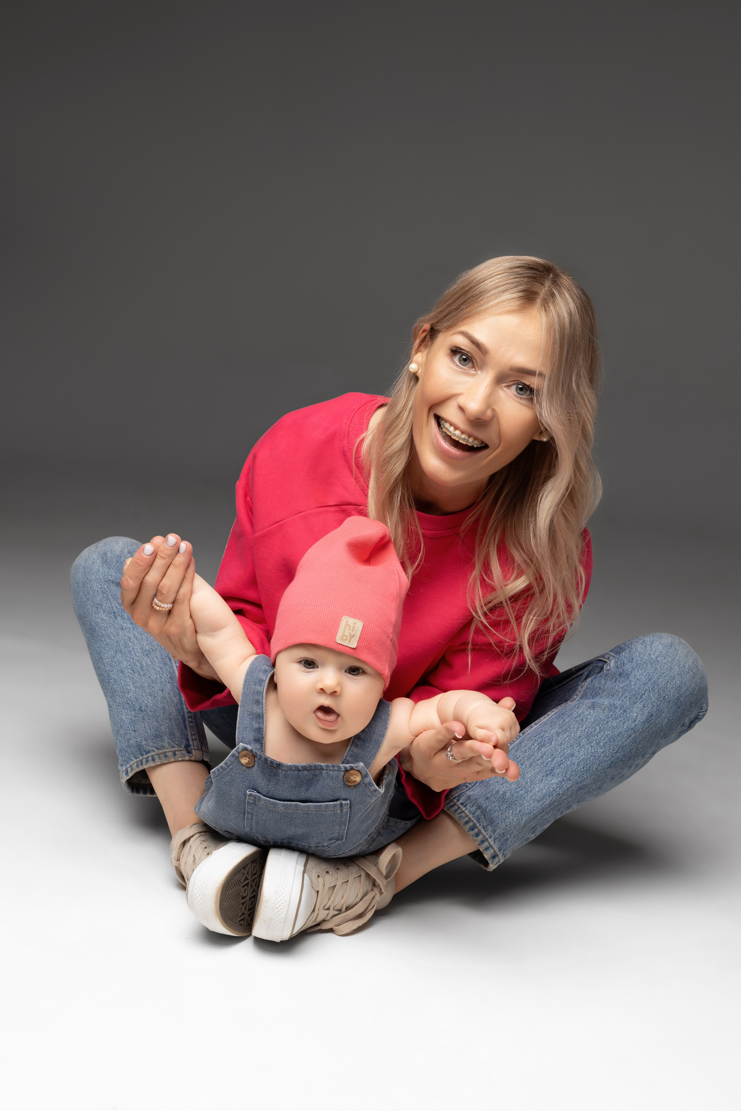 Мама и малыш. Фотограф новорожденных Модяева Ирина