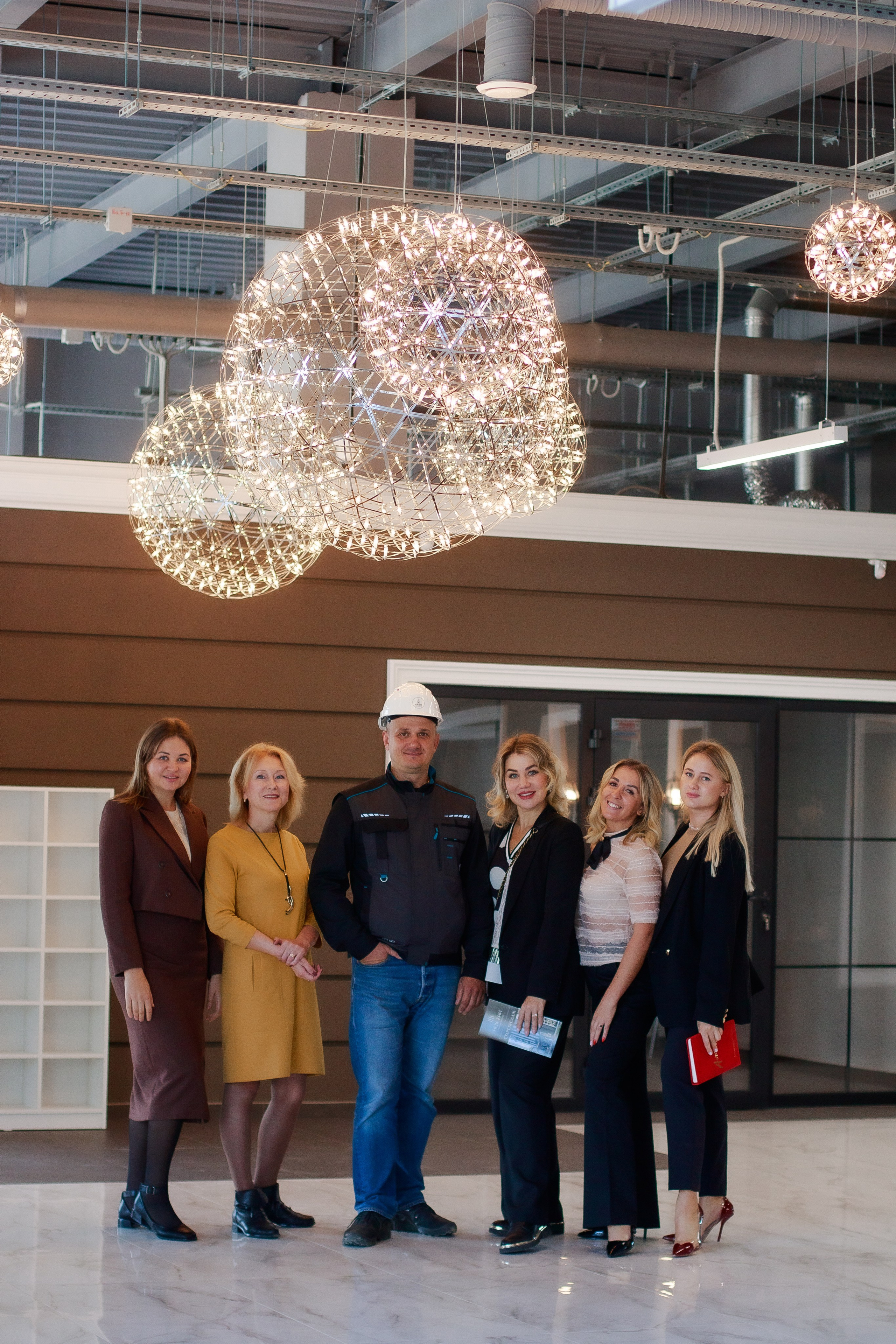 Бизнес завтрак, бизнес встреча. Индивидуальный фотограф Новосибирск Настя