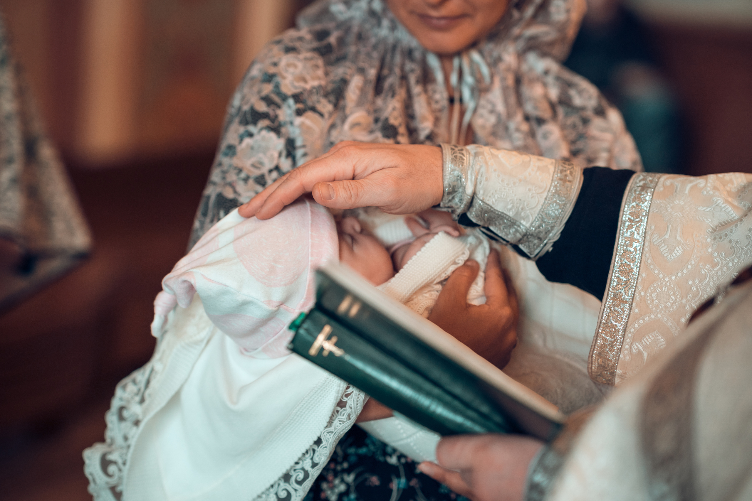 Крещение Евы Храм Иоанна Предтечи. Фотограф на Крещение и Венчание в Красноярске Рамазанова Юлия