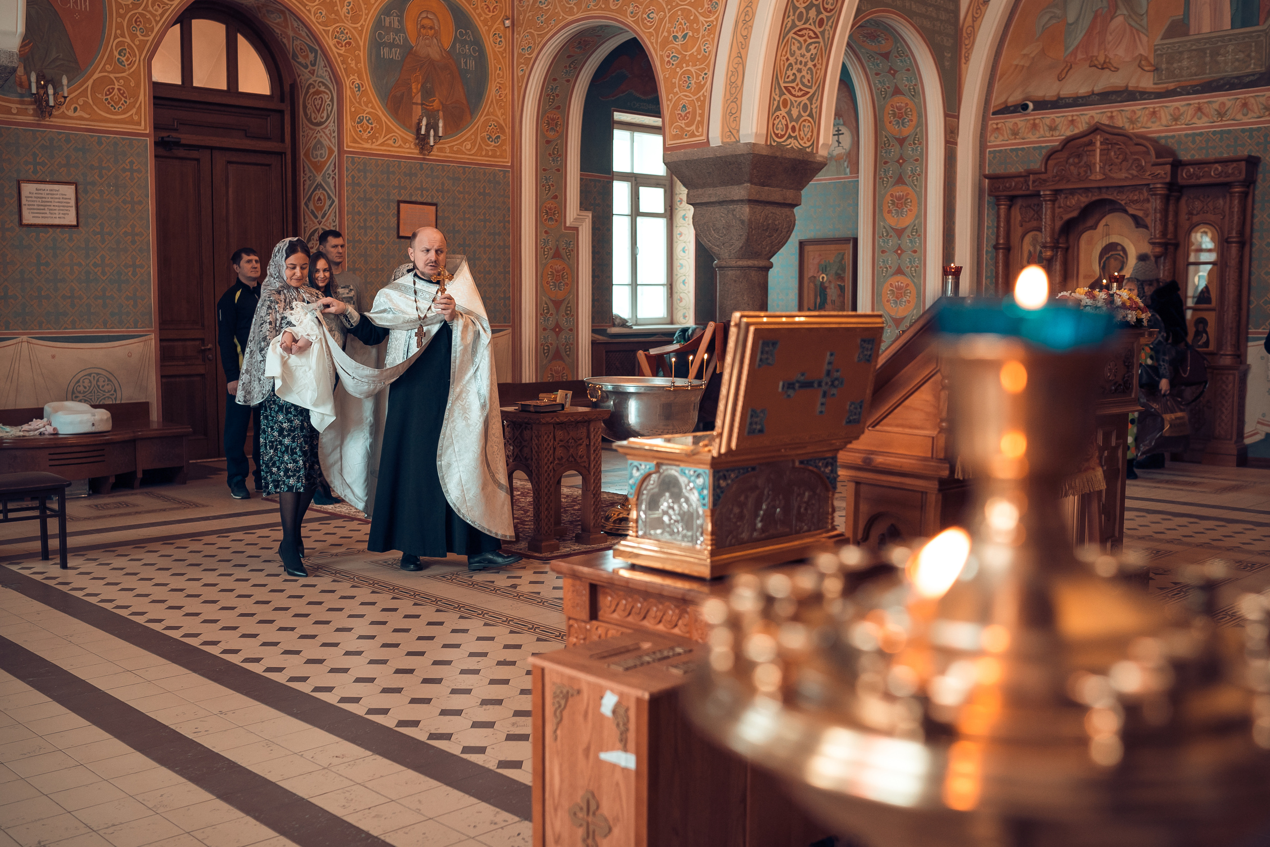 Крещение Евы Храм Иоанна Предтечи. Фотограф на Крещение и Венчание в Красноярске Рамазанова Юлия