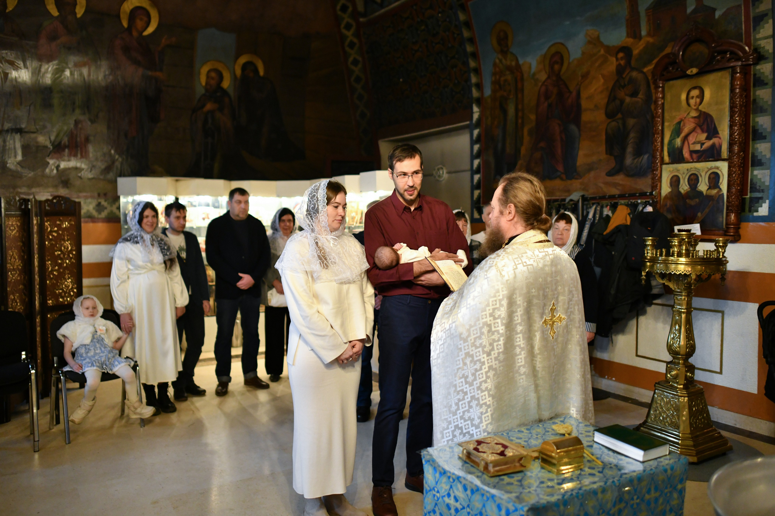 Крещение Серафимы. Церковь Петра и Павла на Яузе. Фотограф Крещения и Венчания в Москве и МО