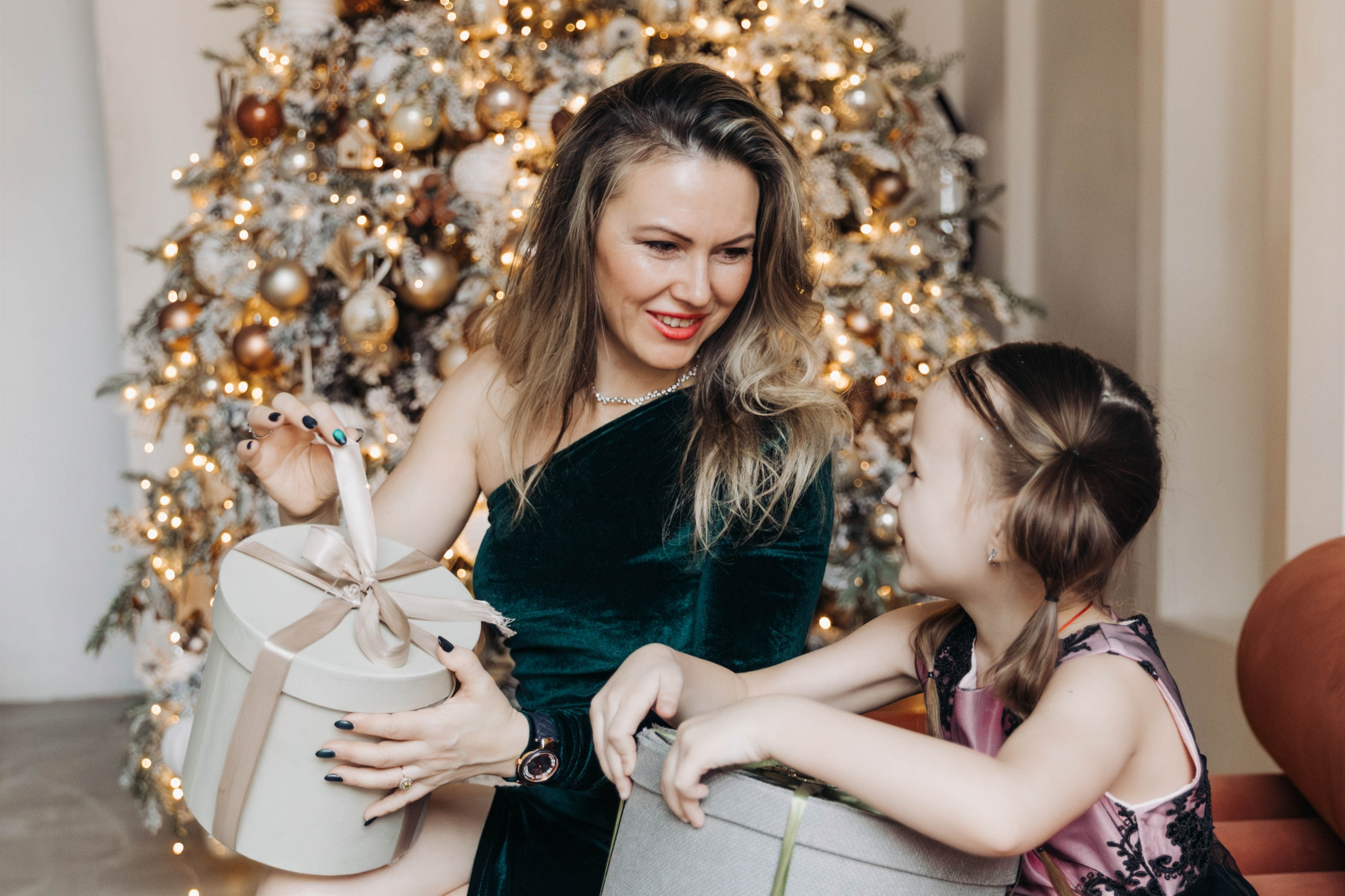 Новогодняя Женя и Яна. Свадебный и семейный фотограф в Санкт-Петербурге Лолита Евстифеева