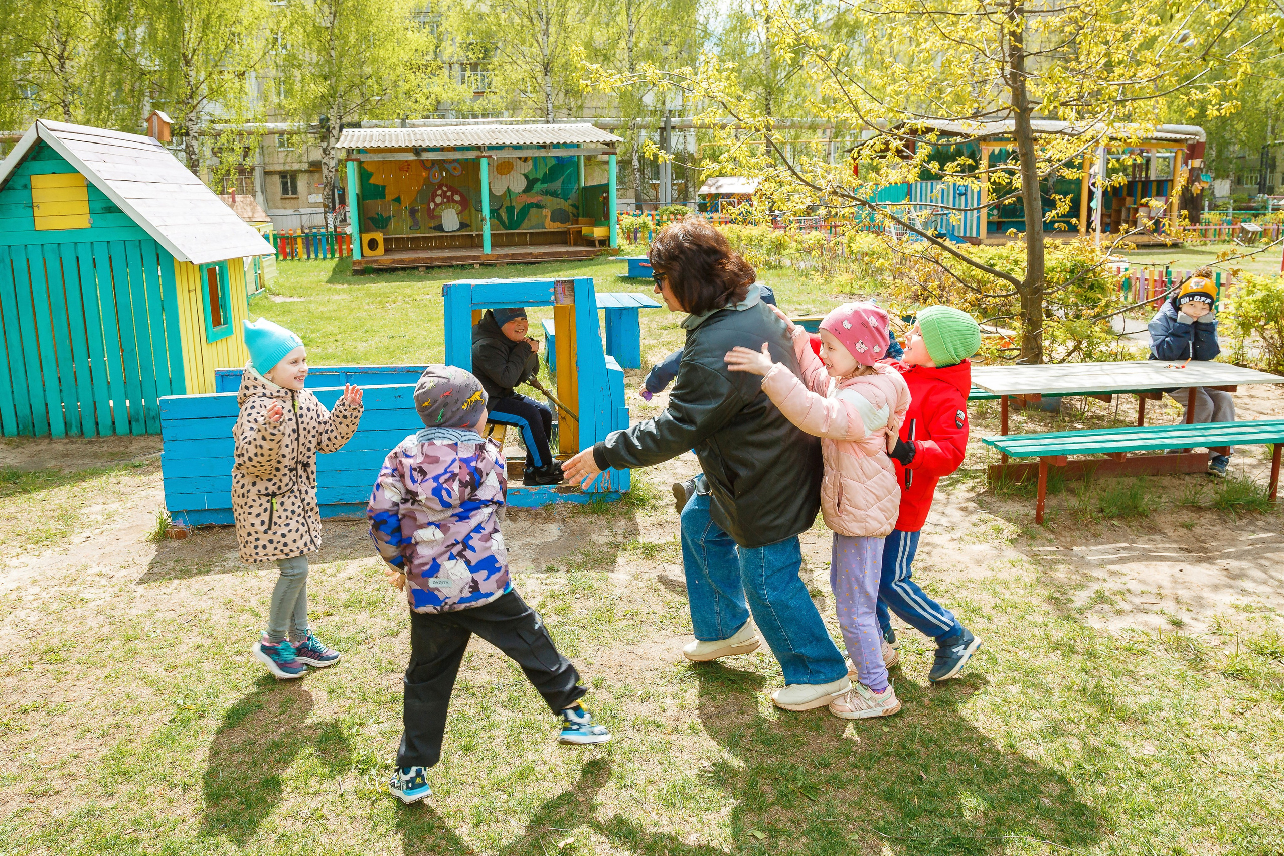 В детском саду. ВЫПУСКНЫЕ АЛЬБОМЫ | Йошкар-Ола | Детский сад, школа