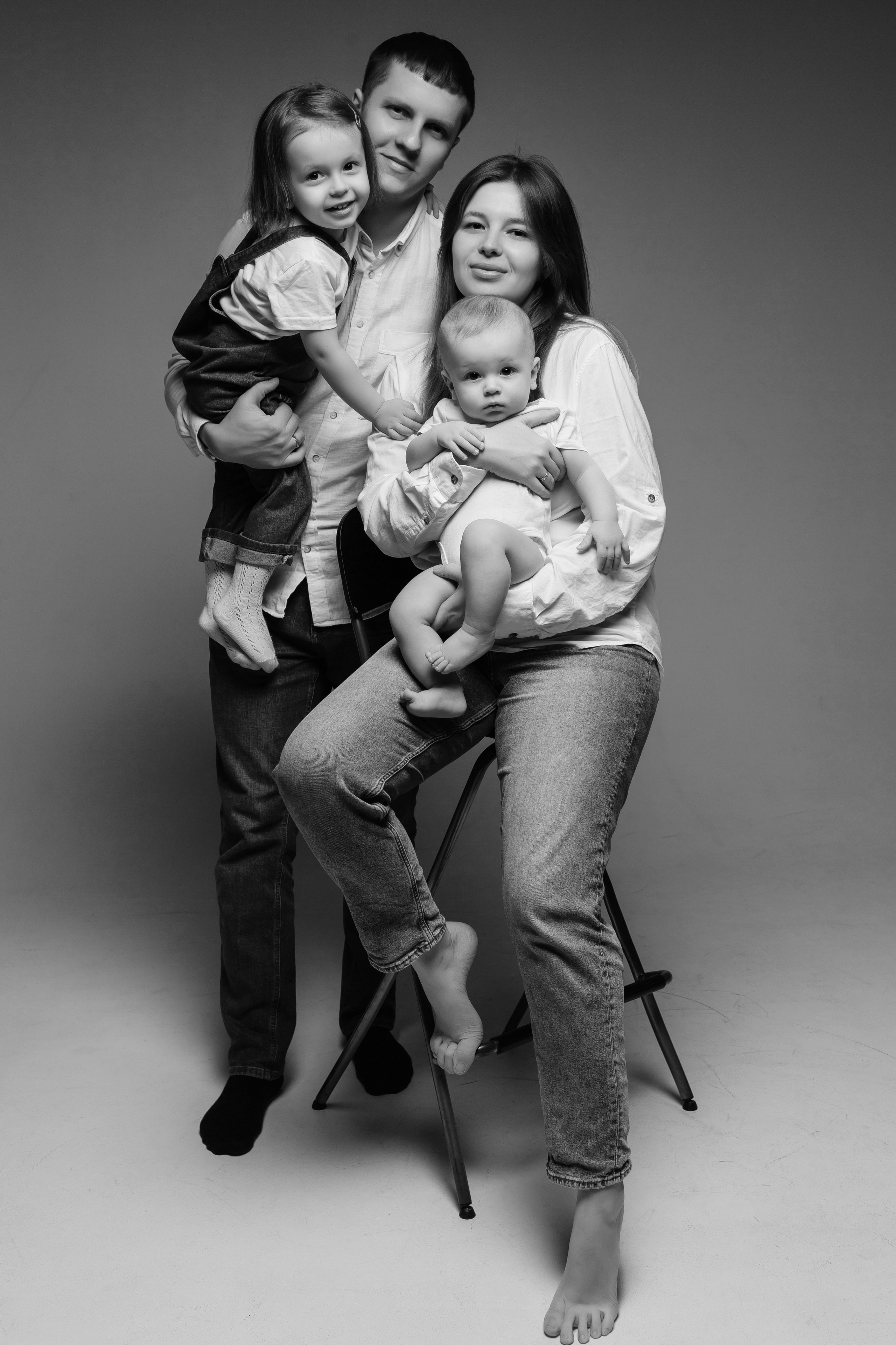 Семейная фотосессия Анастасии и Александра. Женский фотограф в Оренбурге Ирина Заводчикова