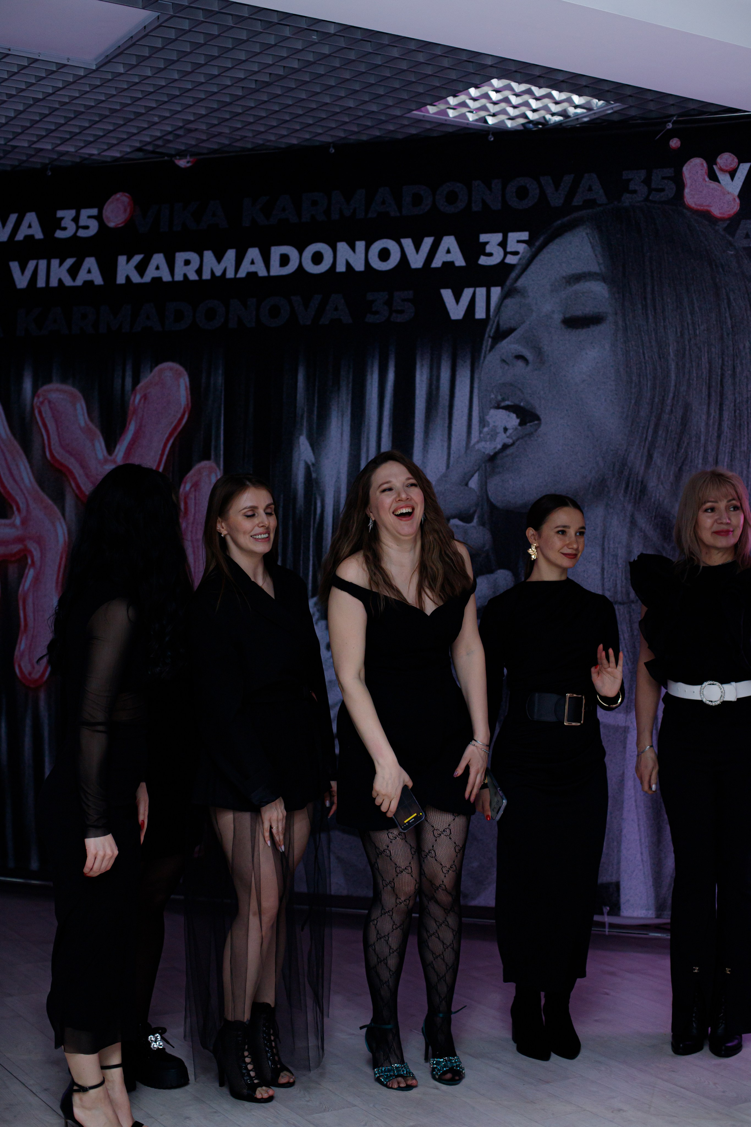 VIKA KARMADONOVA. Photokarish