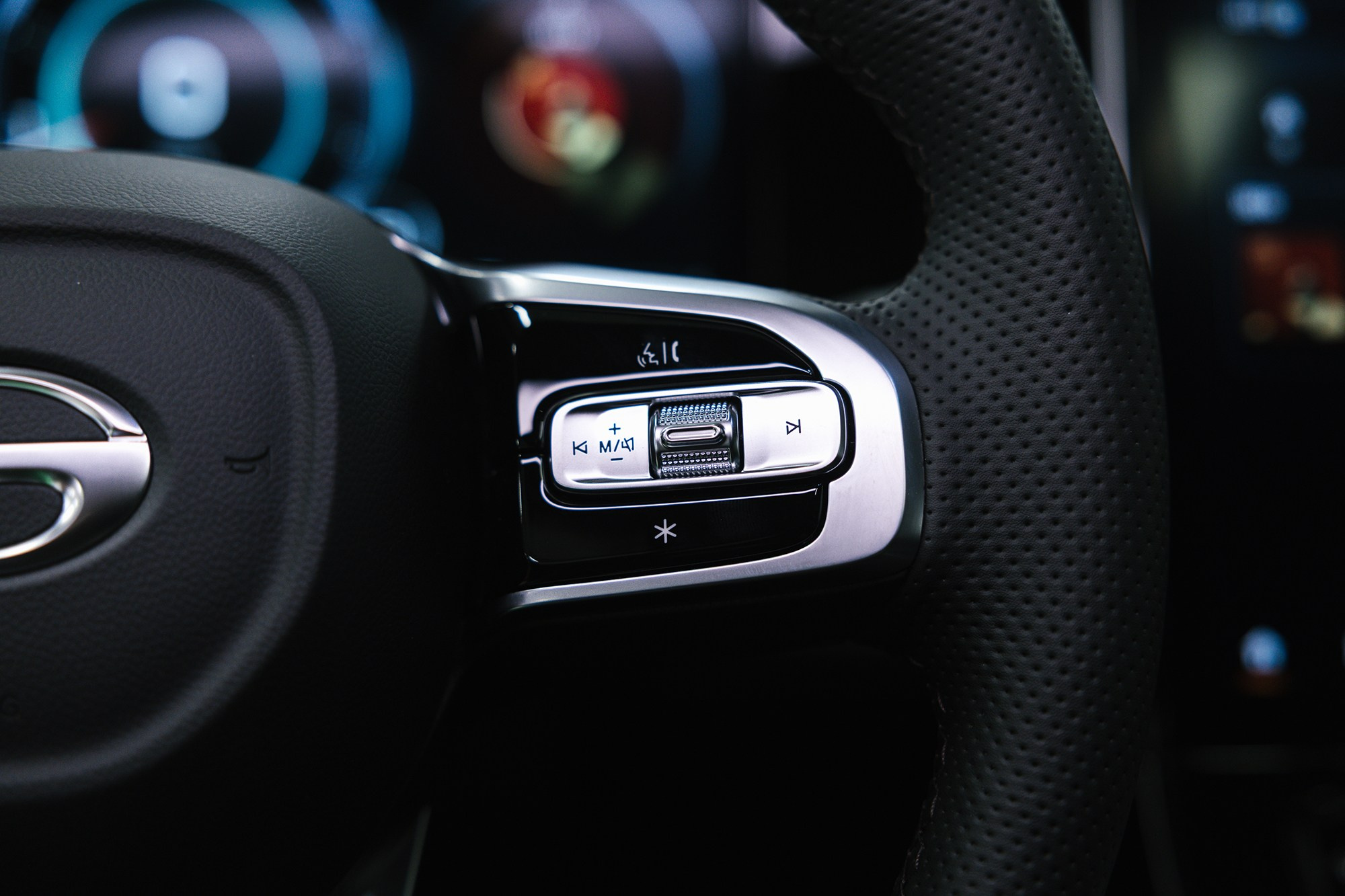 GAC M8 2.0T GDI AT (231 л. с.). Автосалон «Х-Авто»