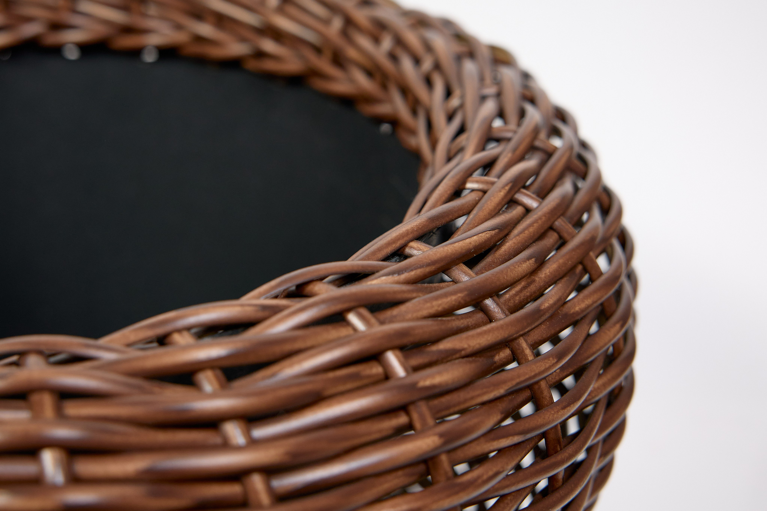 Фотосъёмка для маркетплейсов. Предметный и репортажный фотограф Алексей Кротов