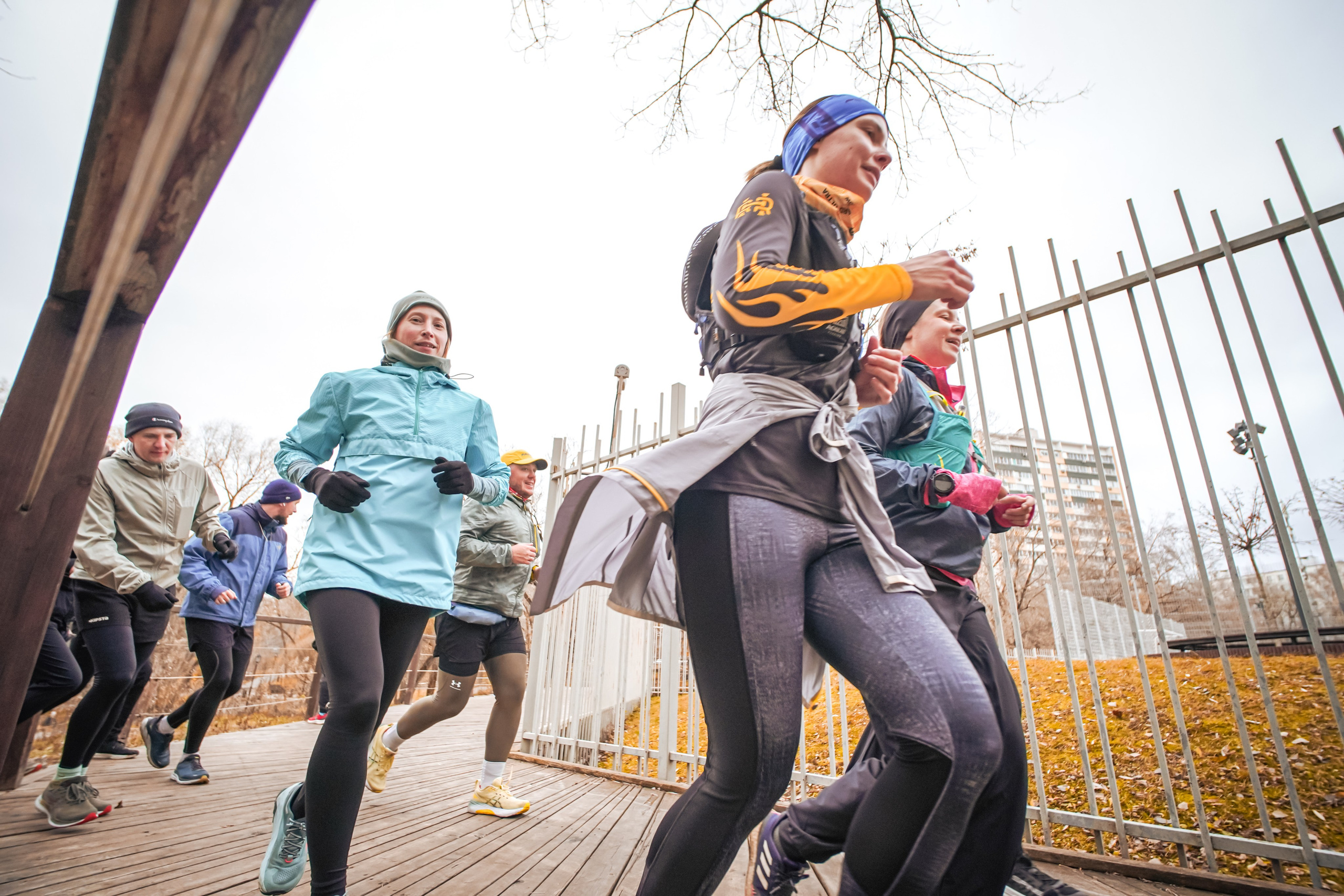 #марафонудома #яuzarun 2024 2-я петля, группа 6:30. Роман Капилюшов. Бег. Фото. Видео. г. Люберцы