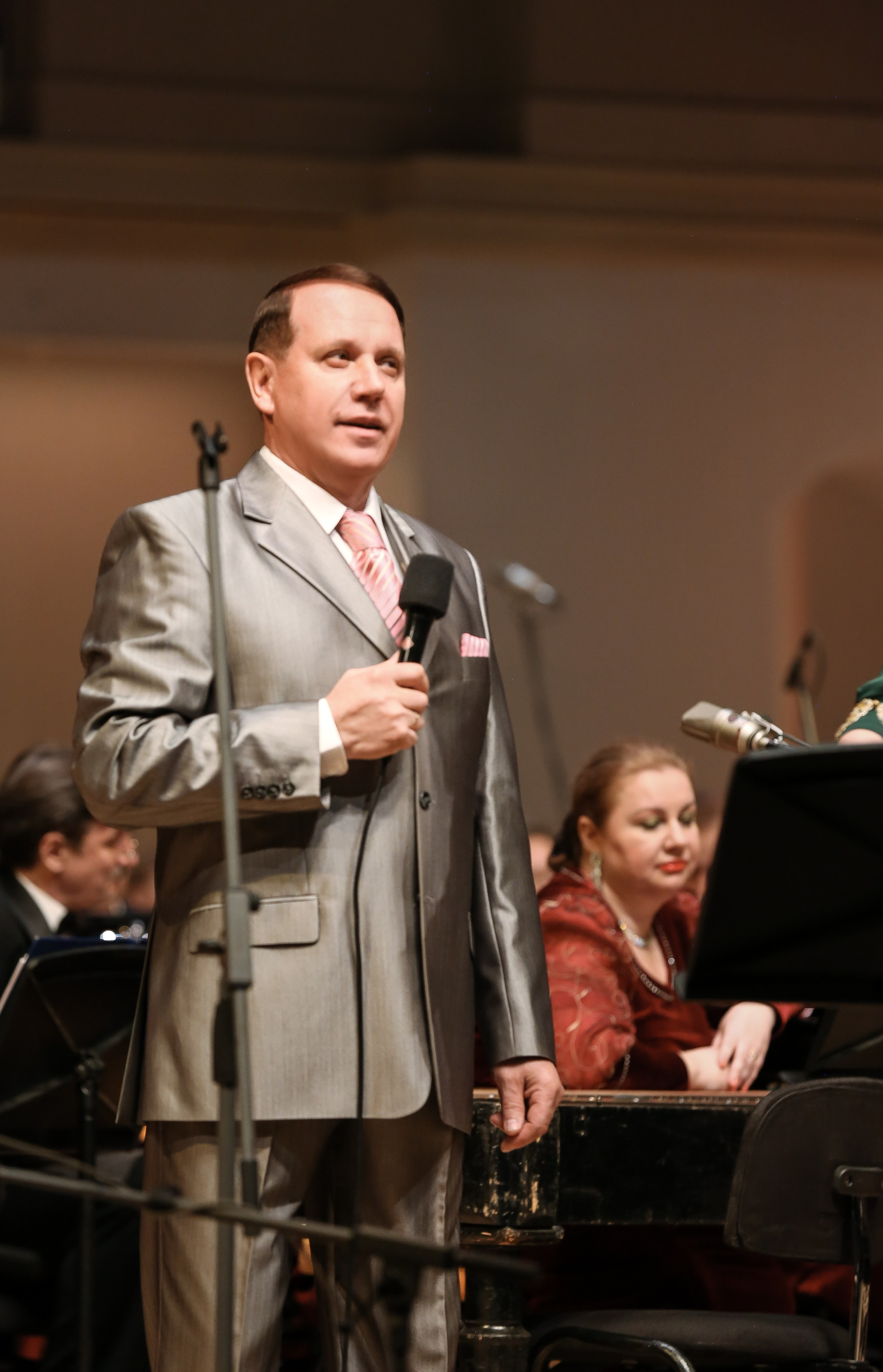 Концерт «Один виток вокруг планеты» ко Дню космонавтики. Дарья Письменюк / Darya Leitstern — фотограф, музыкант, журналист, путешественник