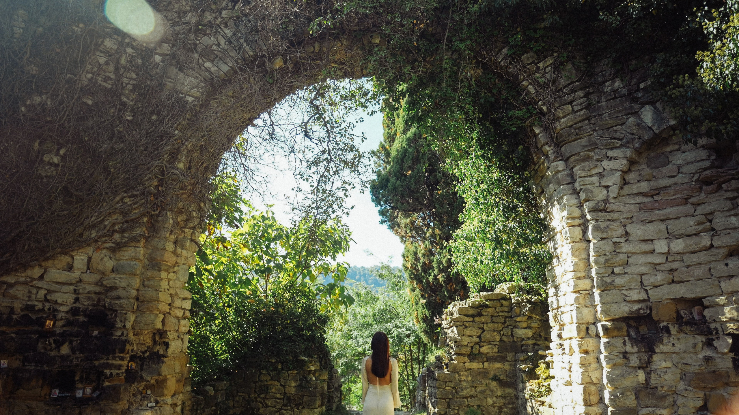 Две Здезды — Храм 19 века. Свадебный Видеограф Фотограф в Сочи