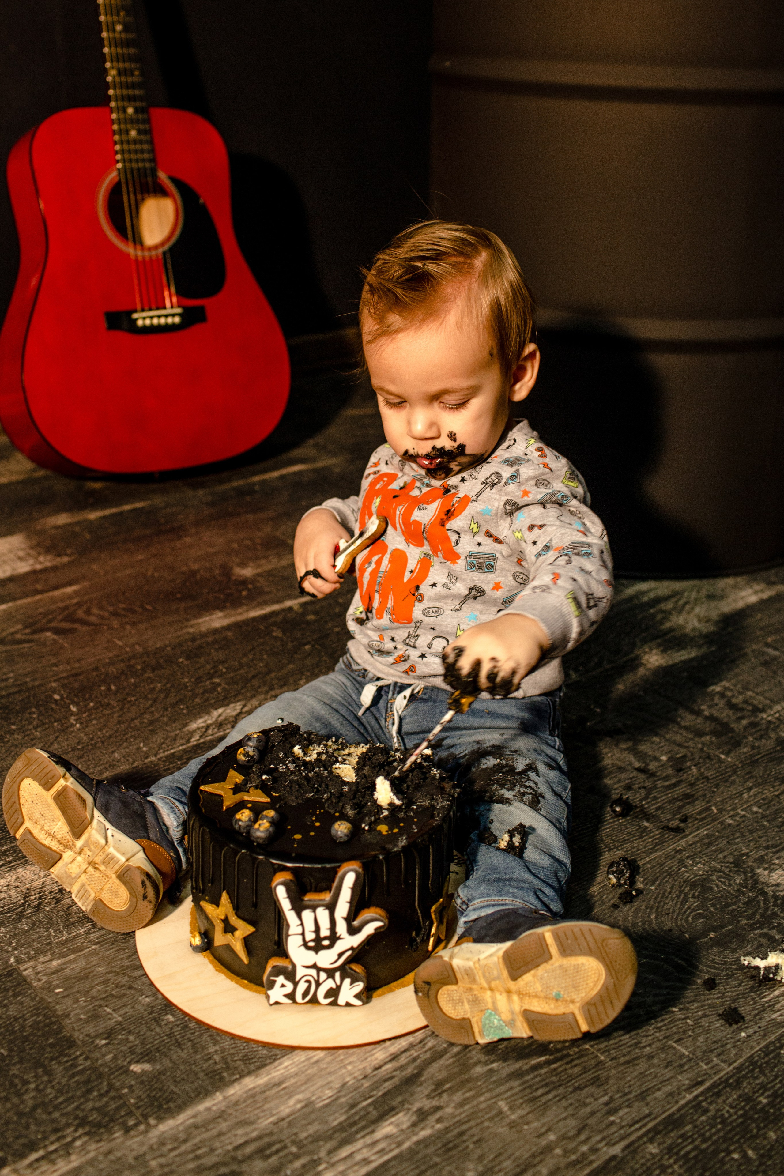 Smash cake/rock and roll. Свадебный фотограф Кирилл Белый