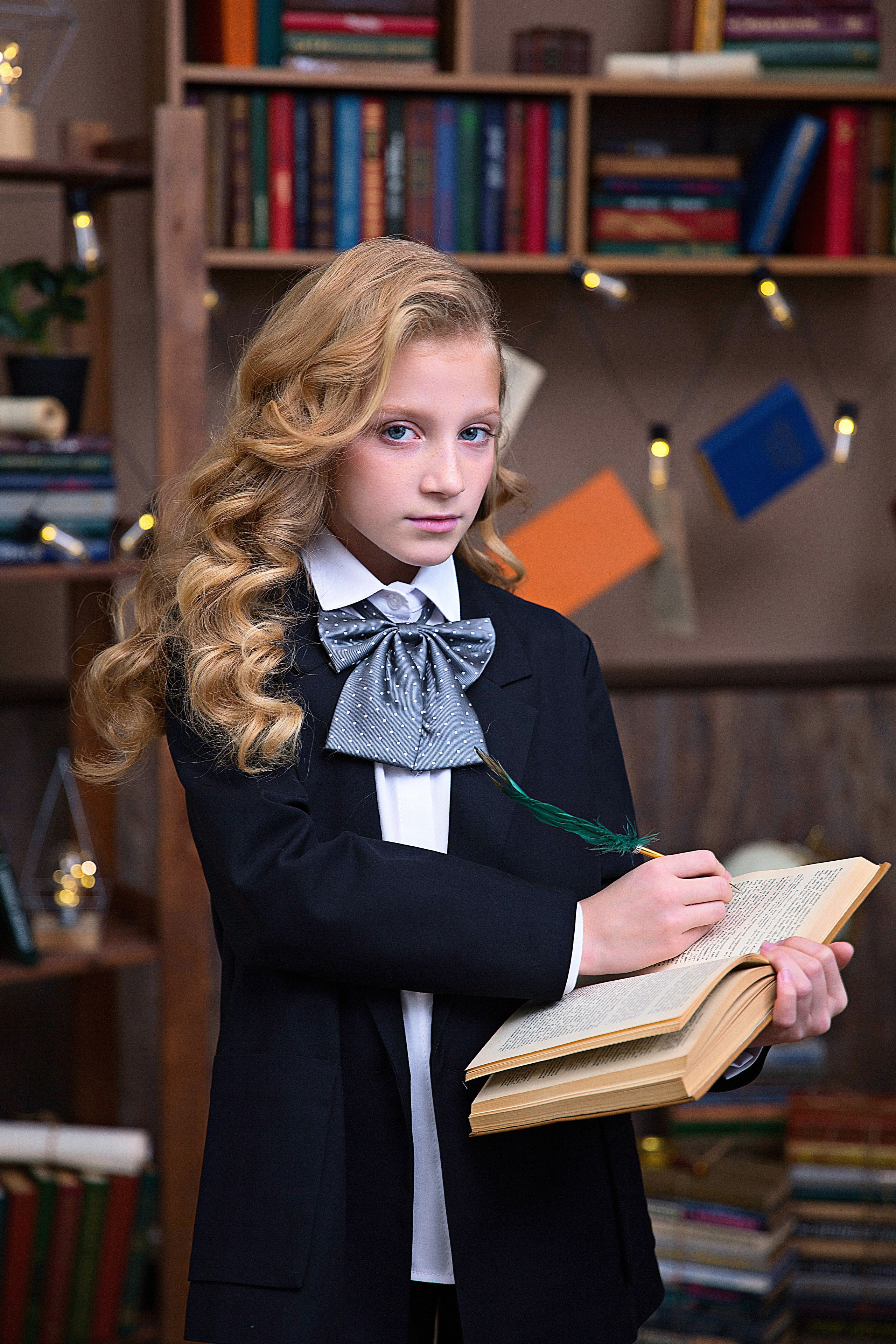 Индивидуальные фотосессии школьников. Детский школьный фотограф в Кемерово Зиновьева Екатерина