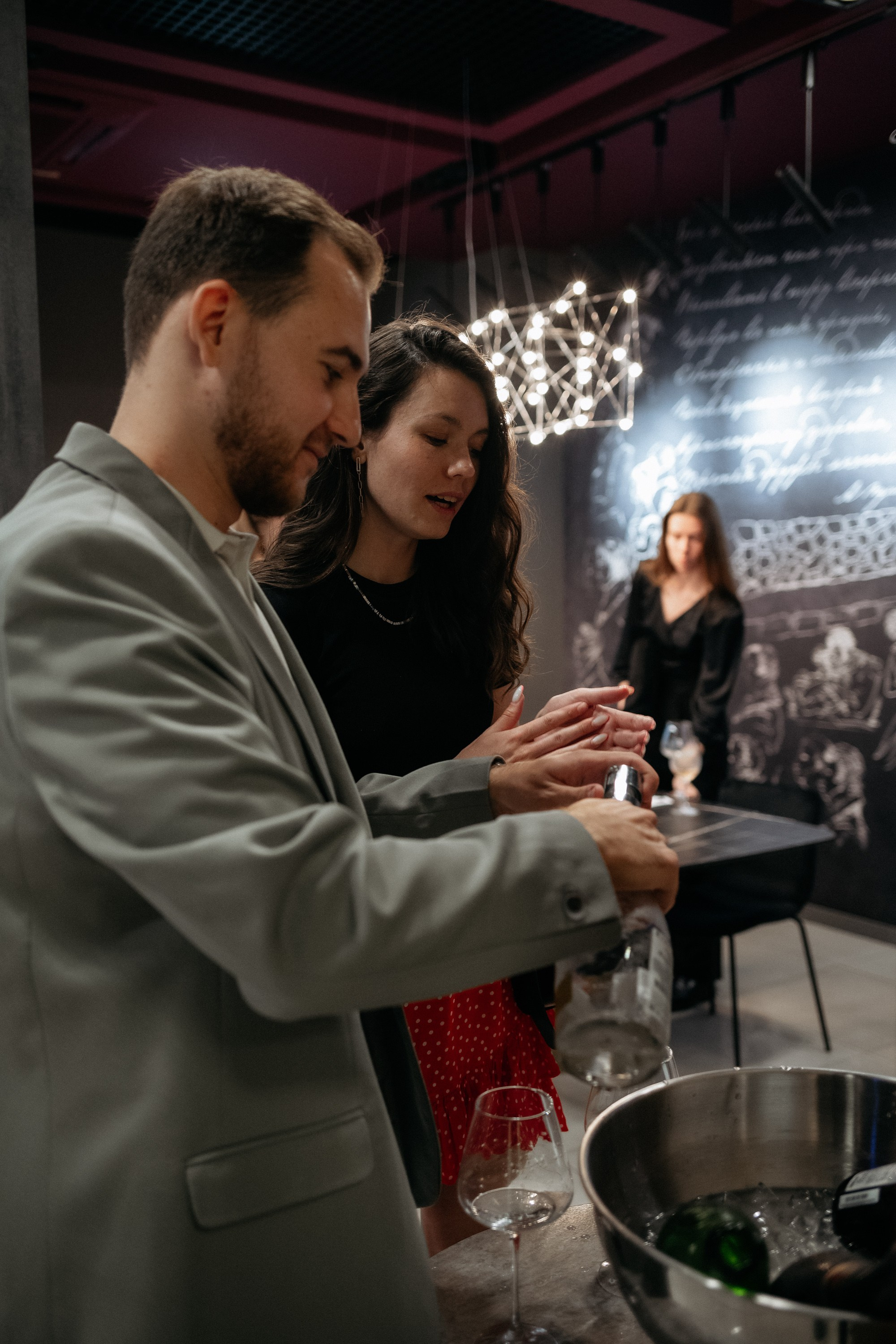 BY SIMPLE ВИНОТЕКА — ОТКРЫТИЕ. СВОИ. ФОТООТЧЕТЫ-СОБЫТИЯ-МЕСТА