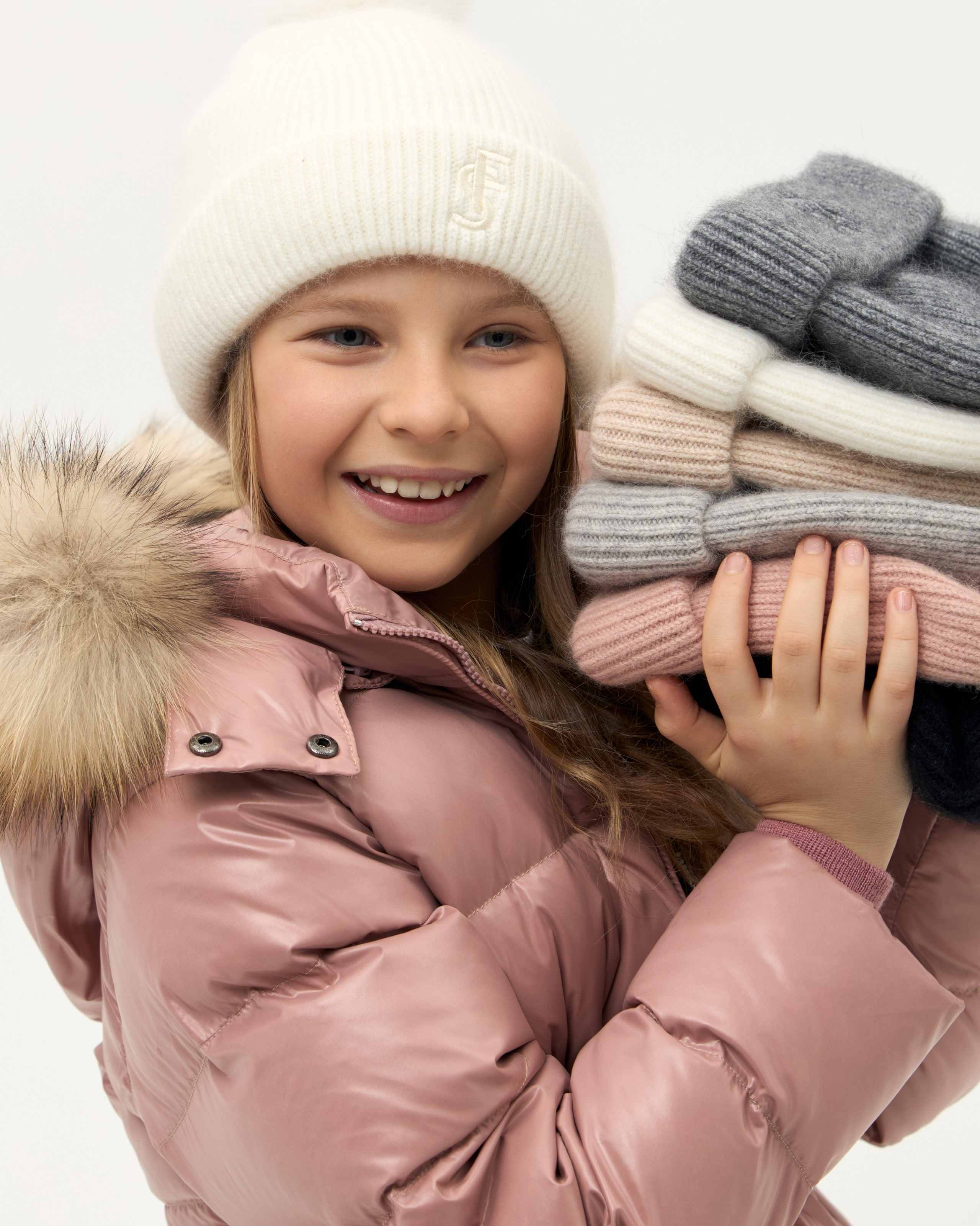 SIBERIAN FOX. Фотограф для брендов из Санкт-Петербурга Элина Каспаравичюс