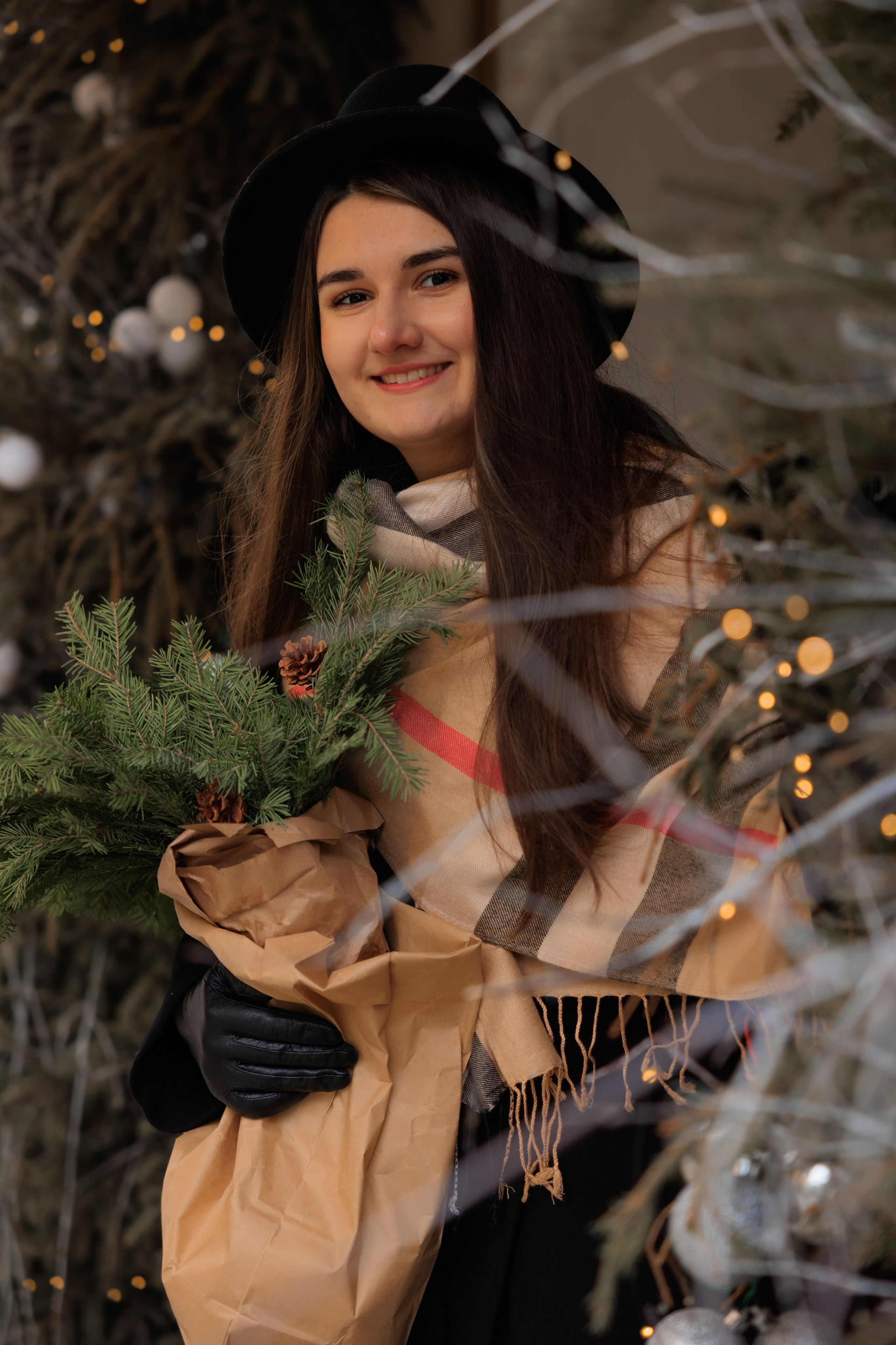 ДАША. Я фотограф из Москвы к Вашим услугам