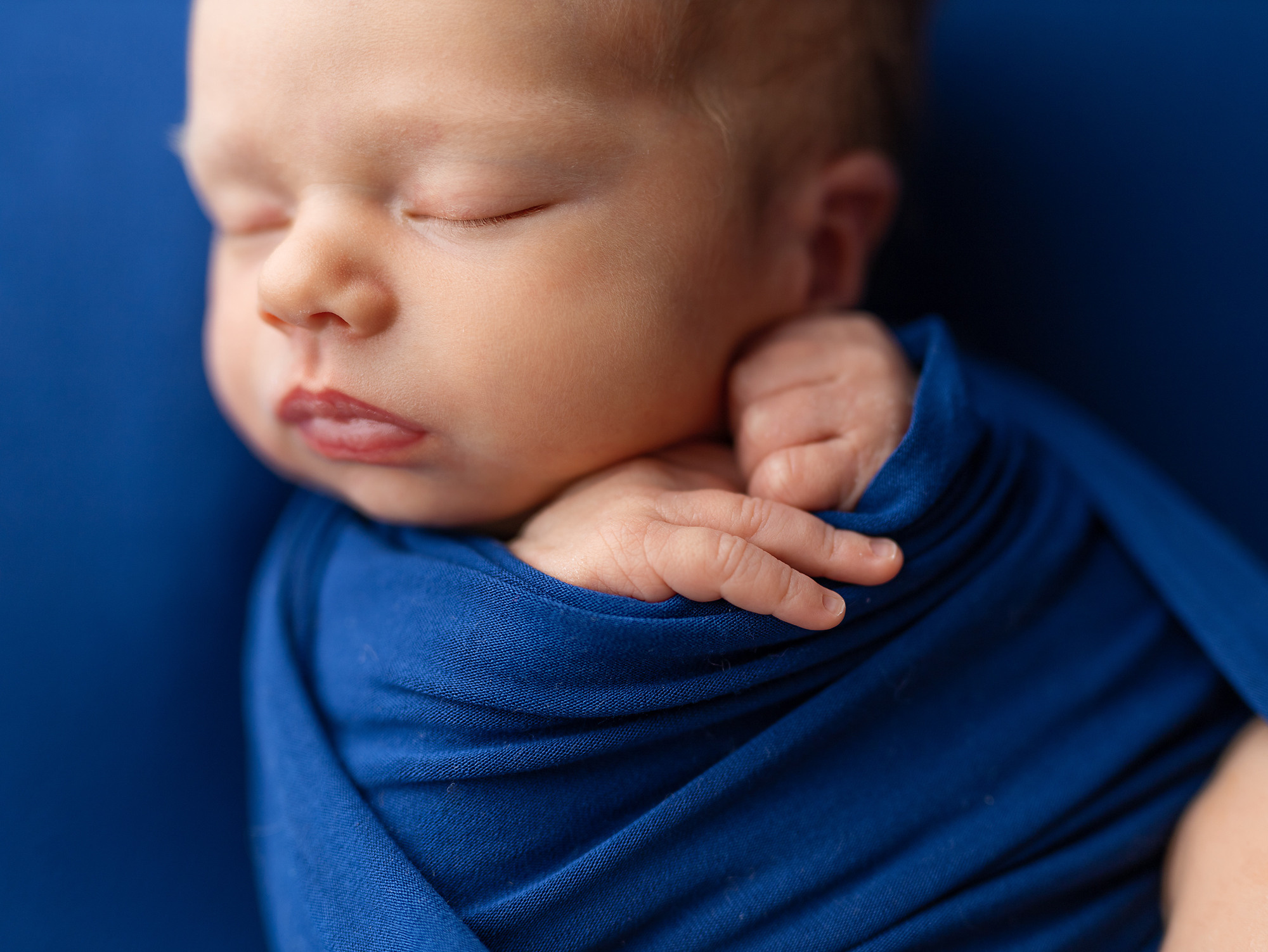 Newborn. Фотограф новорождённых в Казани Нейля Гильмутдинова ньюборн