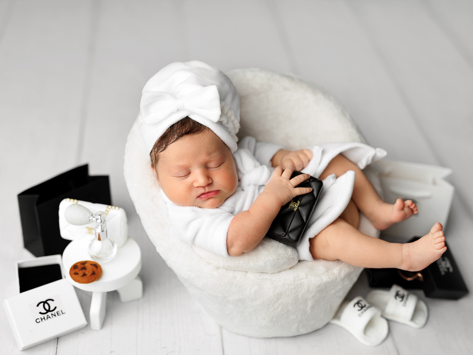 Newborn. Фотограф новорождённых в Казани Нейля Гильмутдинова ньюборн