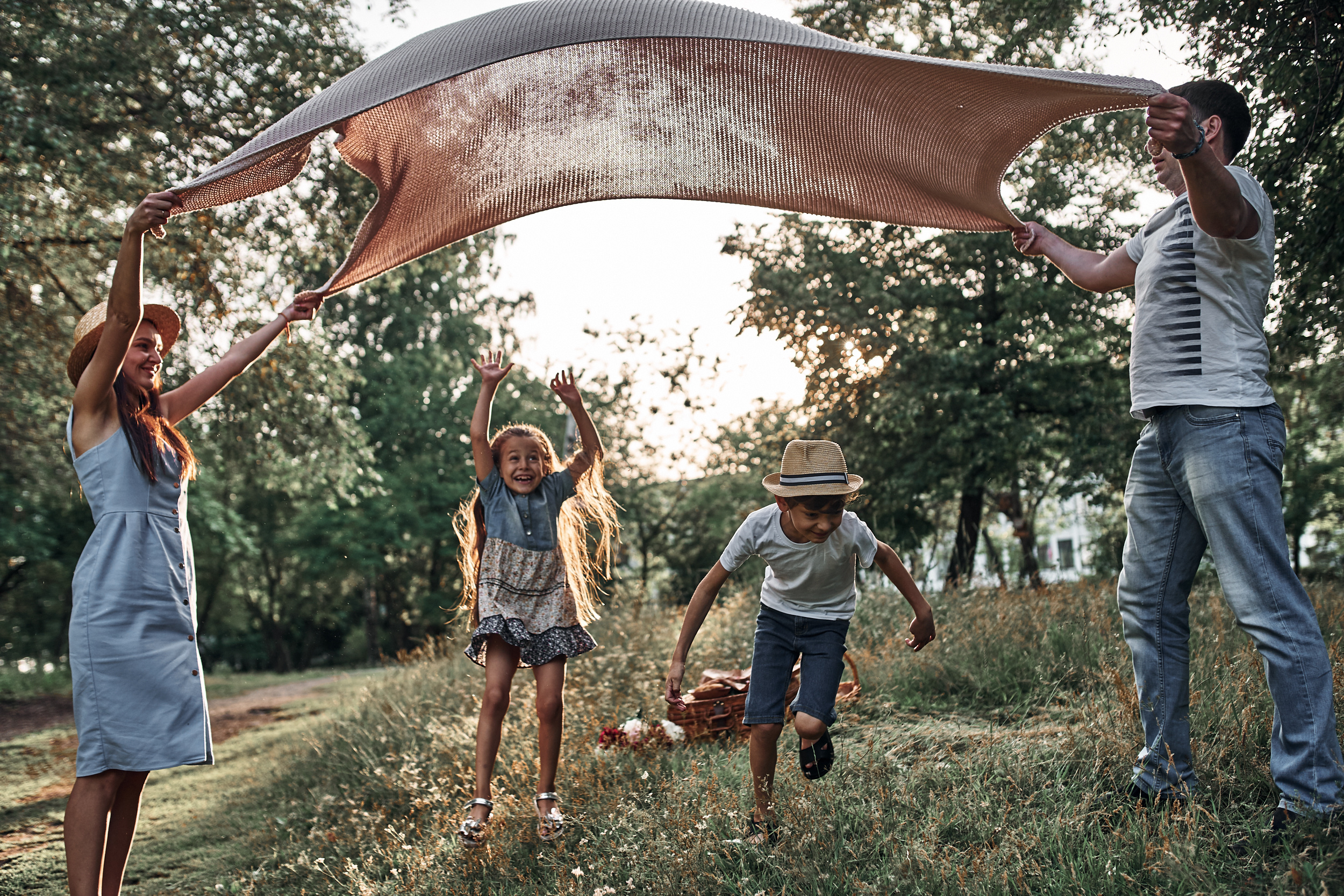 Ирина, Павел, Саша и Варя. Фотограф Алёна Латкина — Екатеринбург