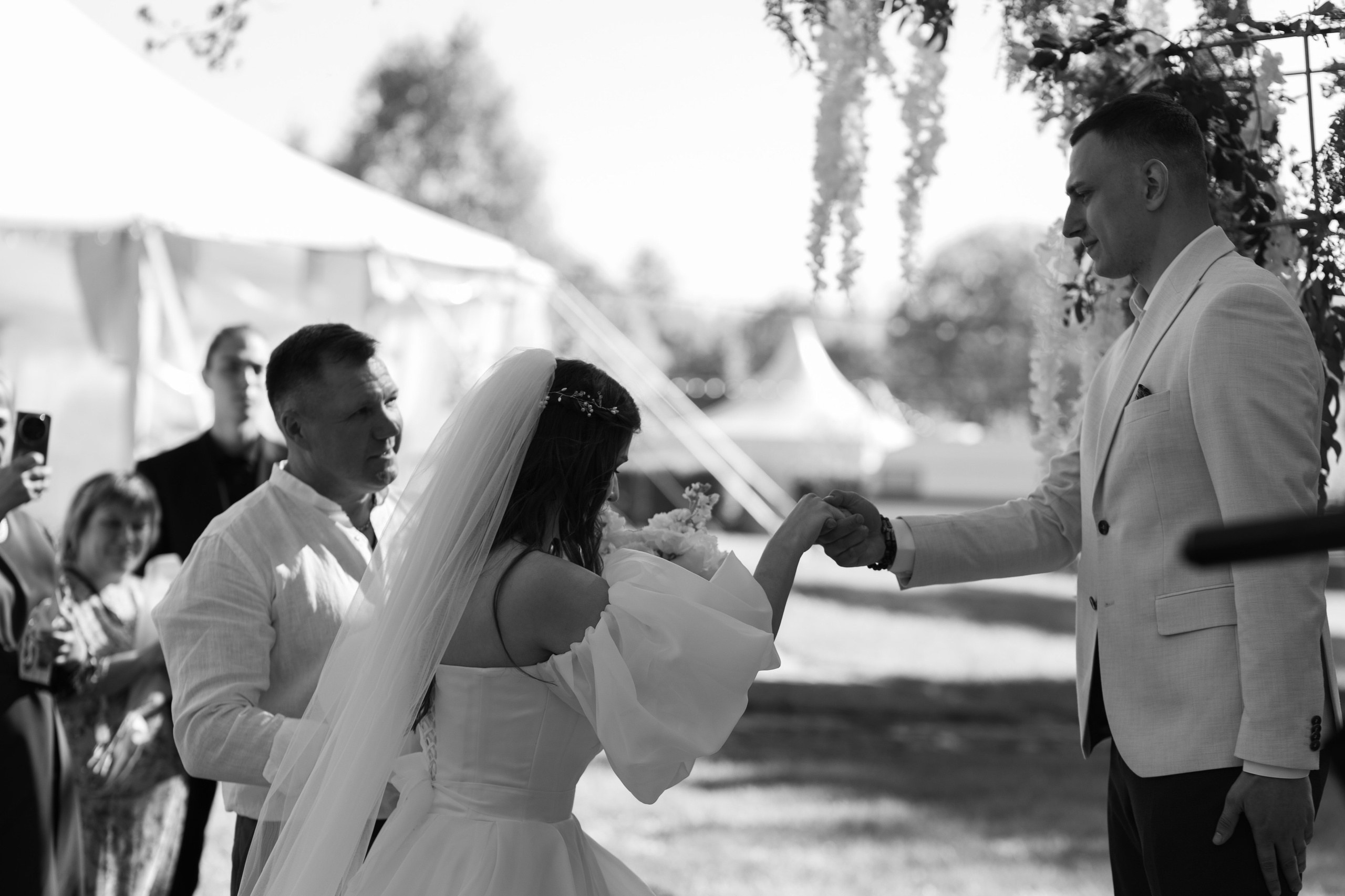 Уютная свадьба за городом в кругу самых близких. Свадебный фотограф Елена Рубцова