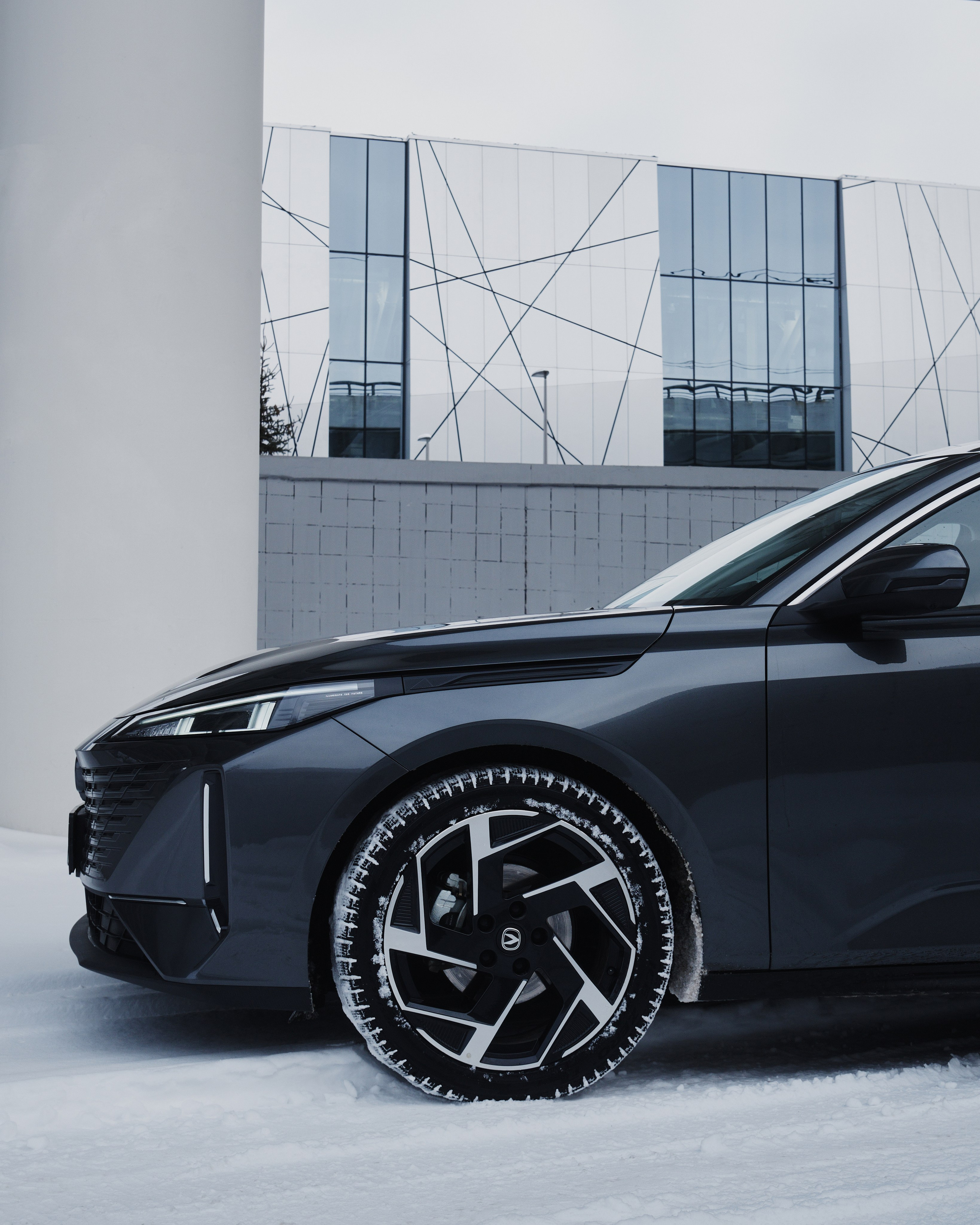 CHANGAN. NOIZOMAX Художественный фотограф в Дубай