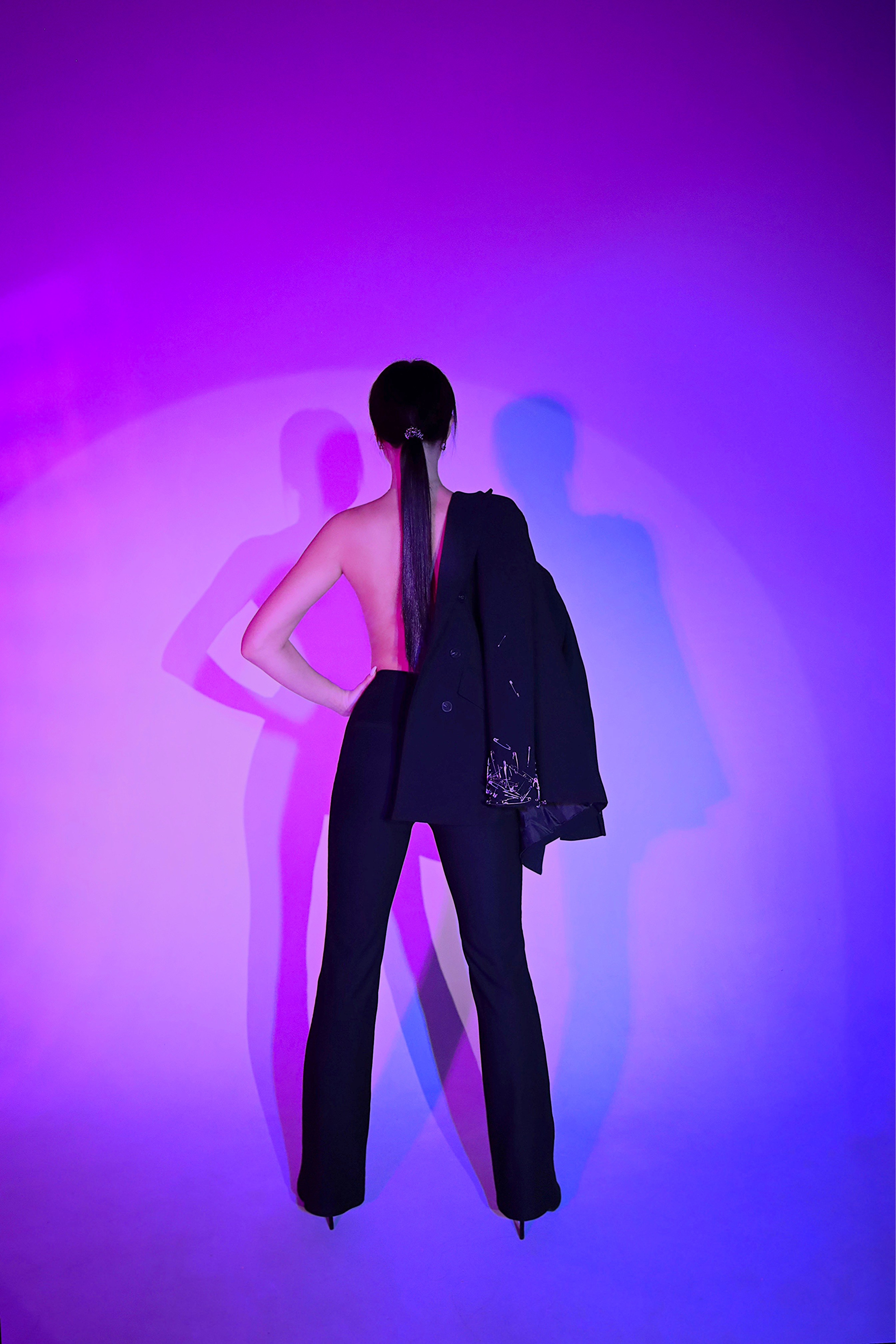 Фотосессия в черном пиджаке. Фотограф  Москва&Сочи Лазарева Вита