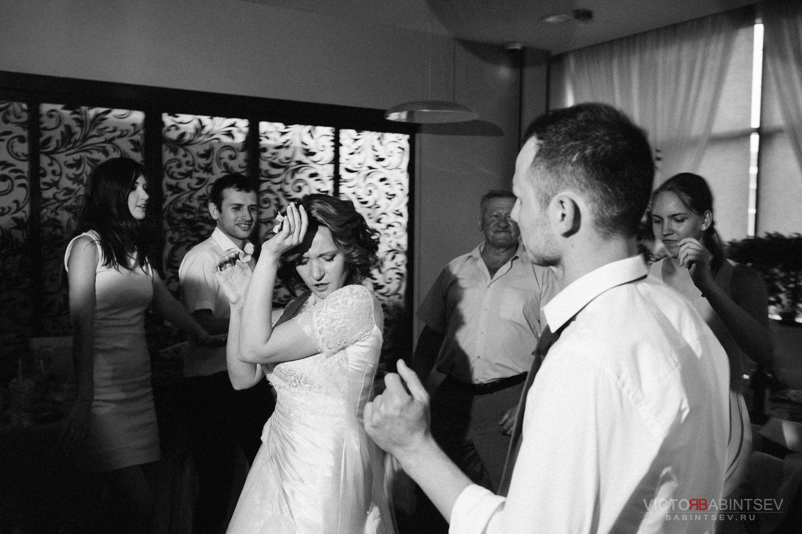 Иван и Елена. Семейный и репортажной фотограф в Красноярске и Москве Виктор Бабинцев