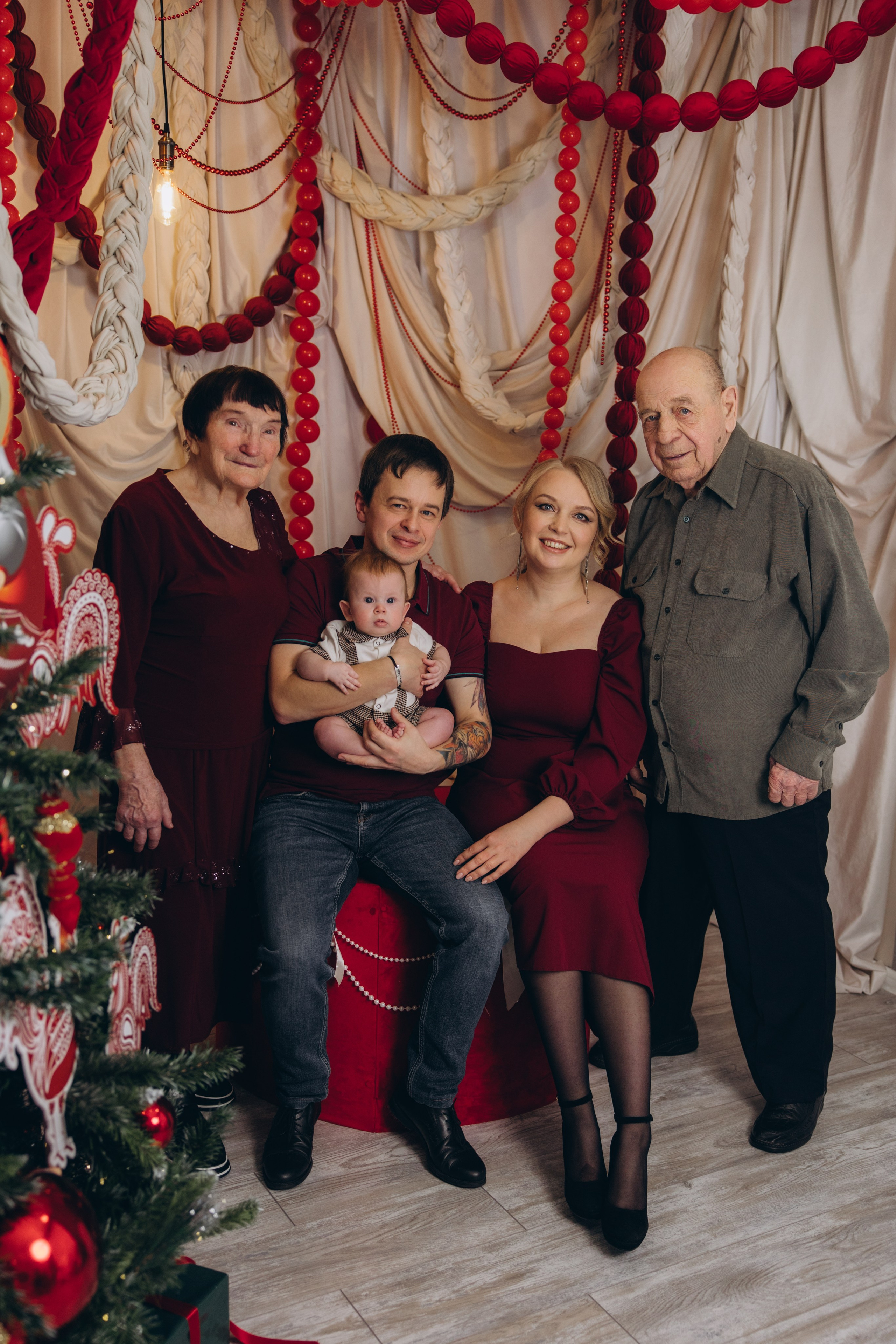 В студии 8 этаж. Свадебный, семейный фотограф в Иркутске Светлана Макаричева