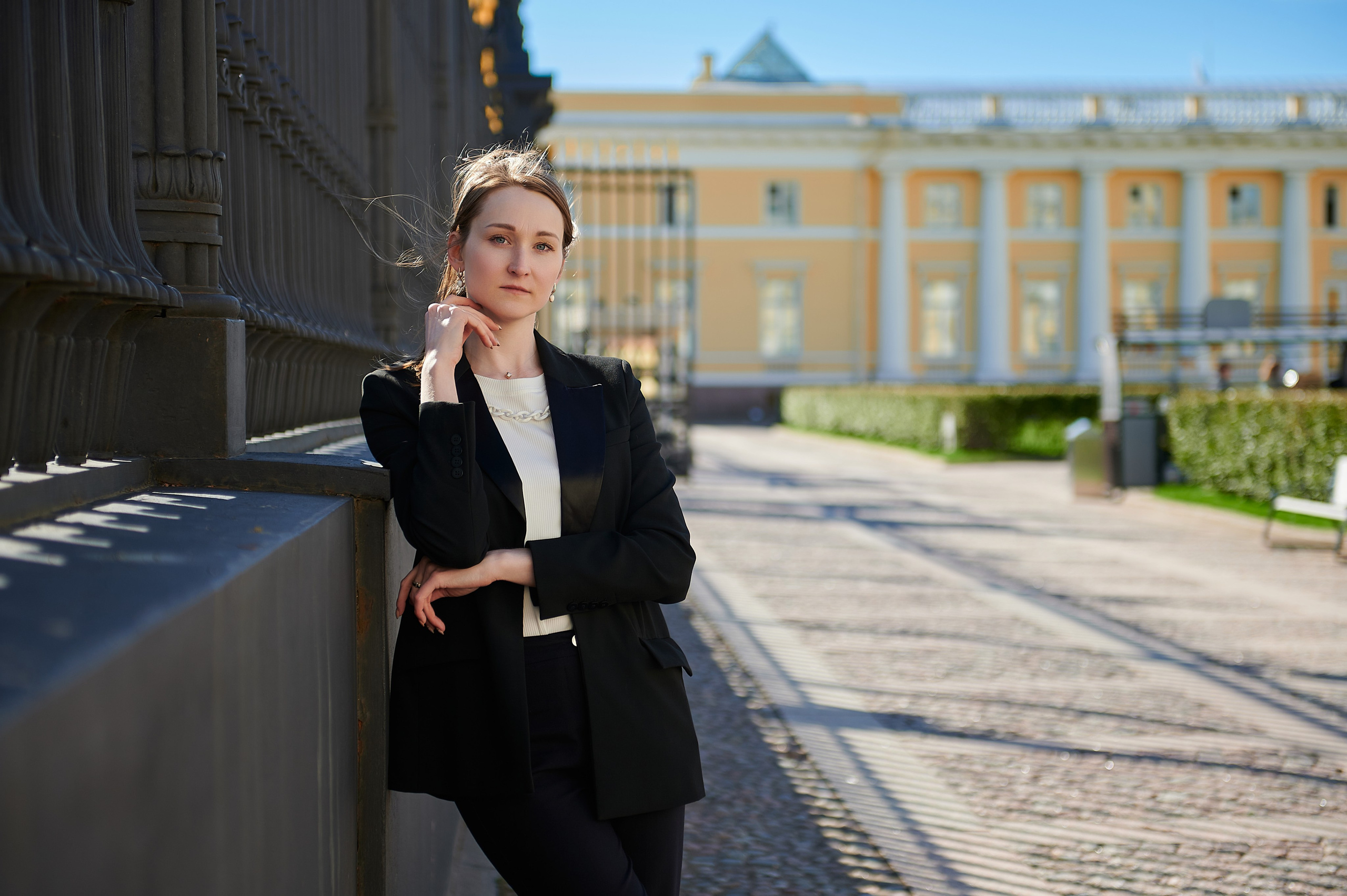 Семейный и индивидуальный фотограф на улице в Санкт-Петербурге