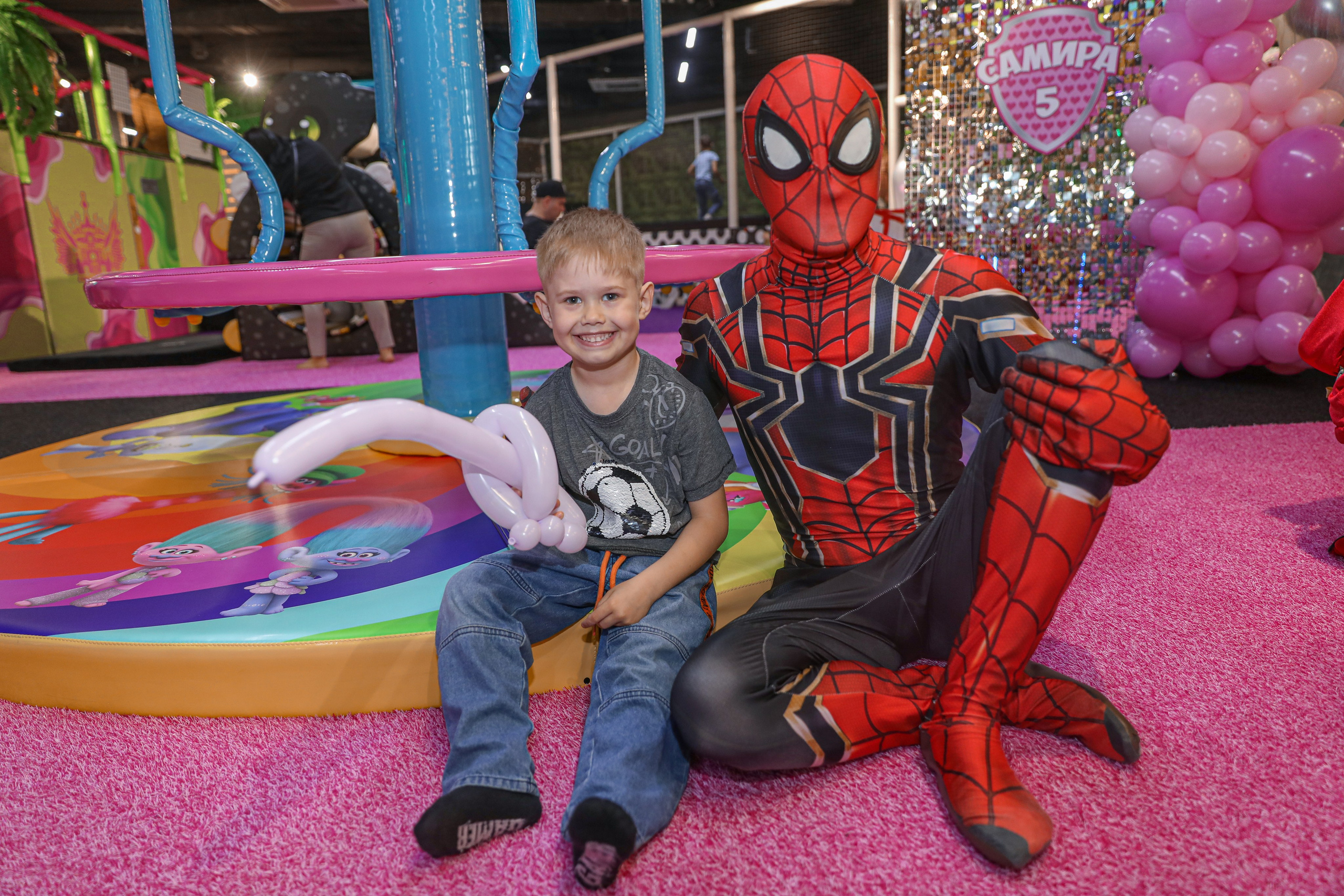 ДЕТСКИЕ МЕРОПРИЯТИЯ. Photographer Viktoriya Markushina «My world throug»