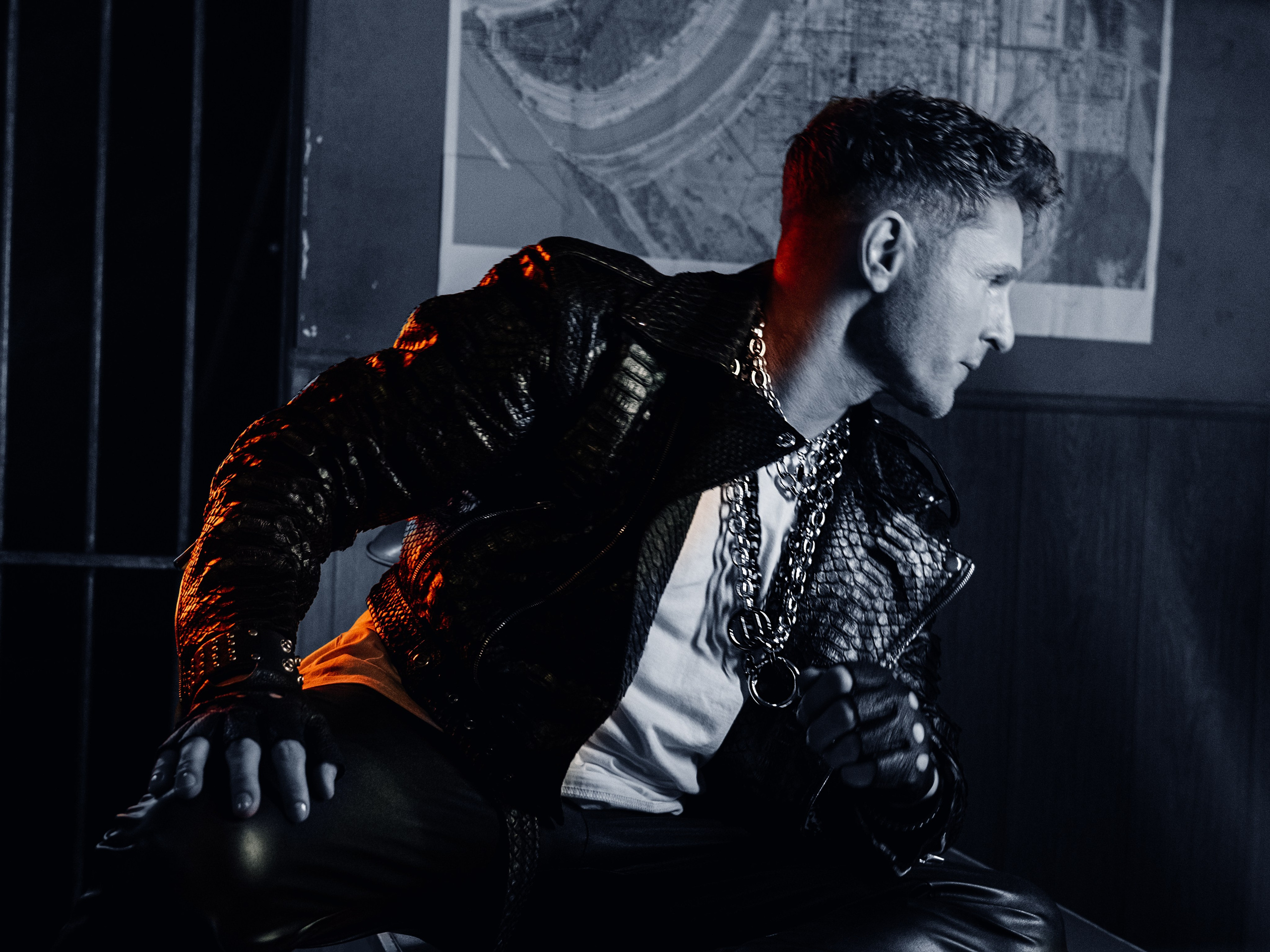 Revольvers. Я  фотограф. Работаю в городе Москва,