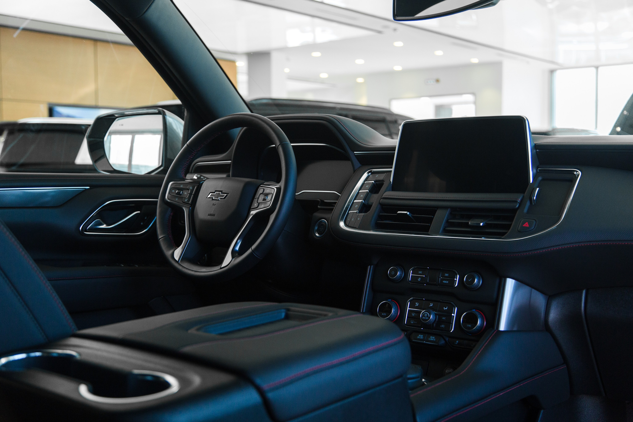 Автомобильная фотосъёмка. Рекламный и портретный фотограф в Алматы — Серекпаев Танирхан