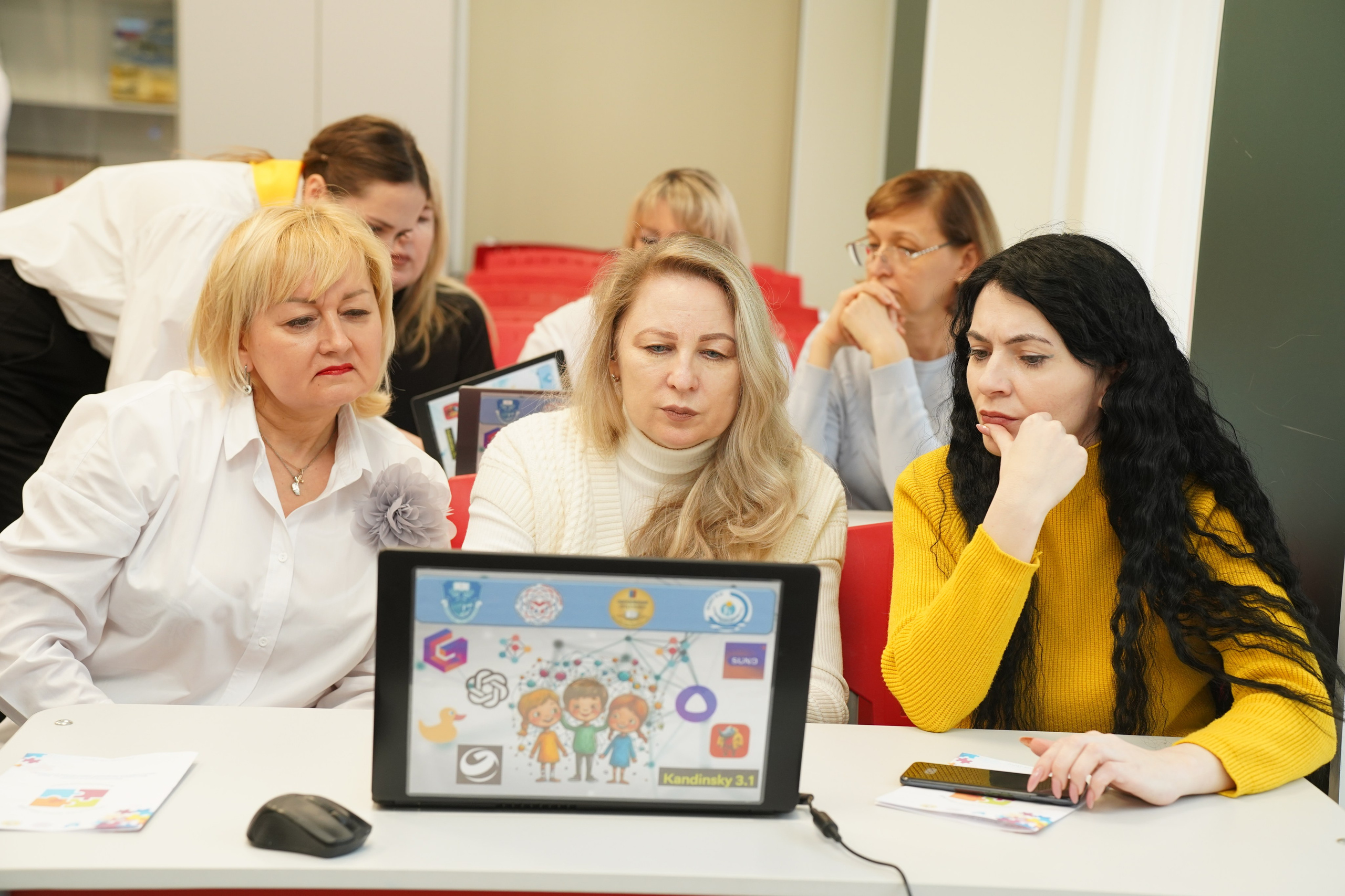 49 сад. MEMENTO.Выпускные альбомы, школьные, юбилейные и другие книги. Ростов-на-Дону