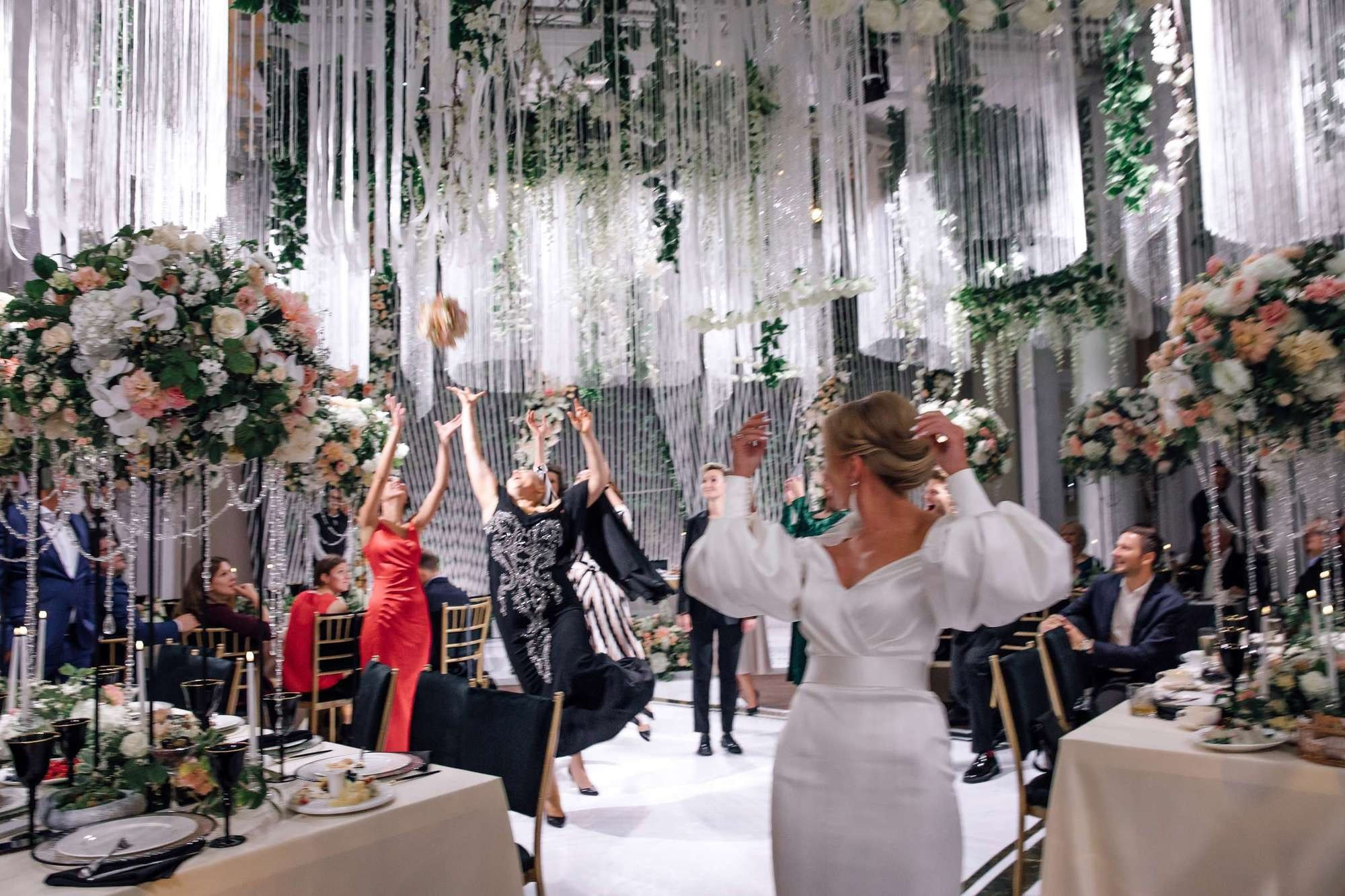 Никита и Екатерина. Villa Politika. Любовь Чуляева — свадебный фотограф в Москве и Европе