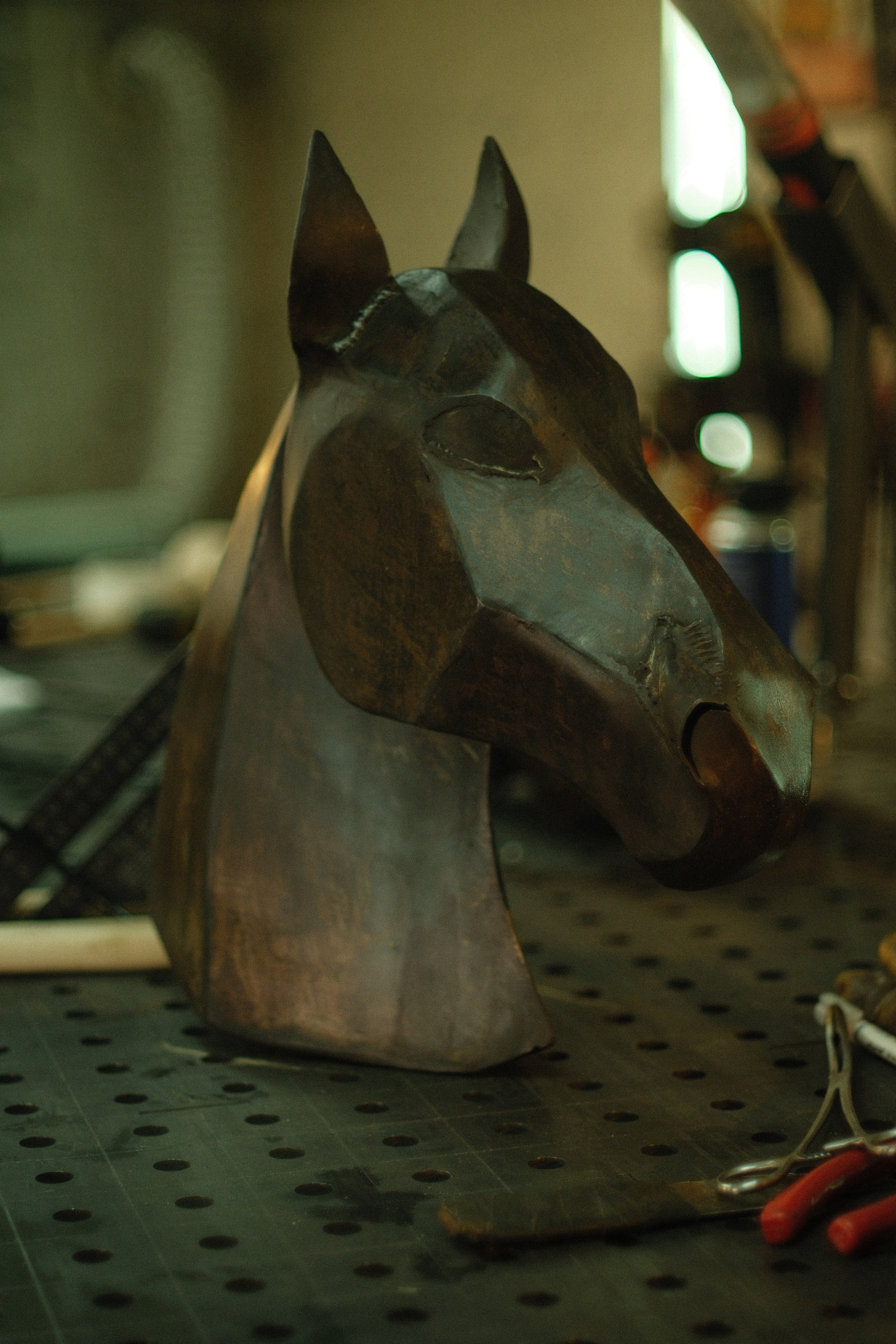 Бюст лошади. Металл и Пламя — студия дизайна