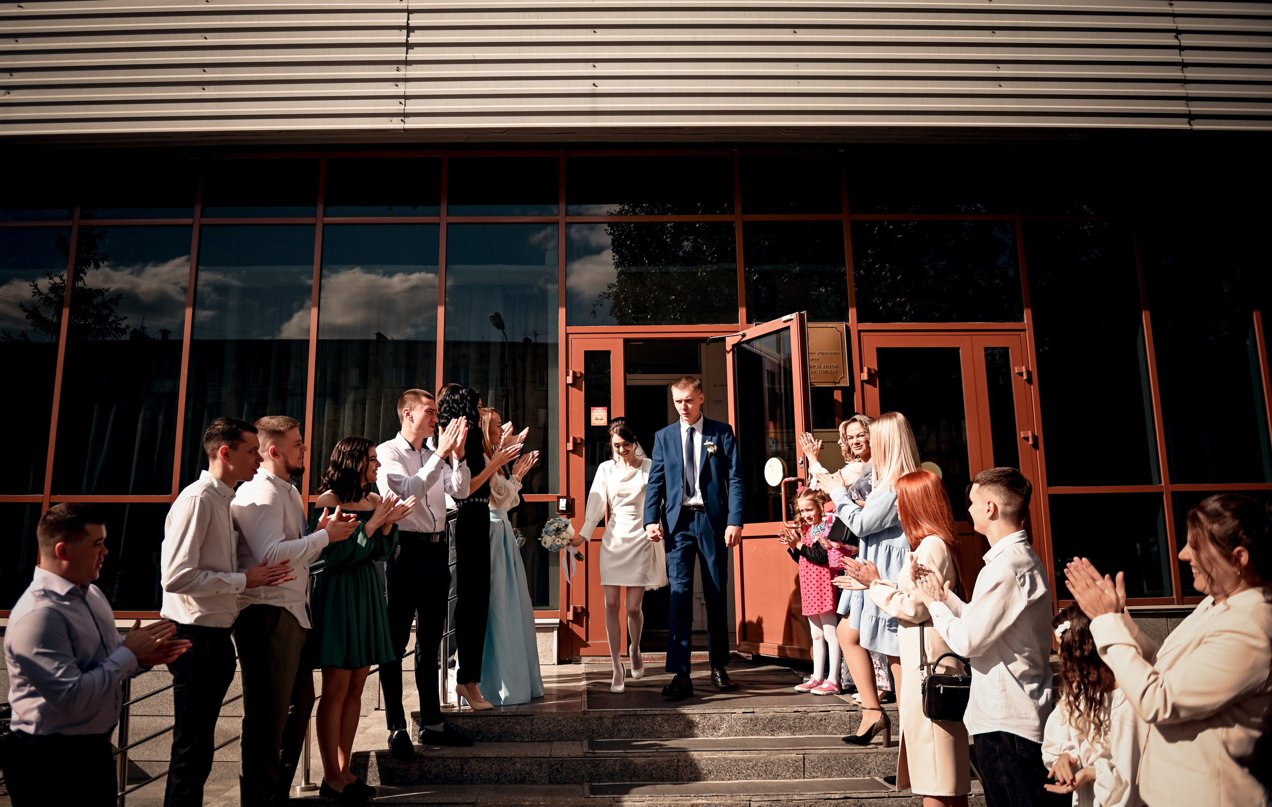 Небольшая часть фото со свадебной съемки Алексея и Даши. Свадебный, семейный, детский, контент фотограф в Омске Максим Ильин