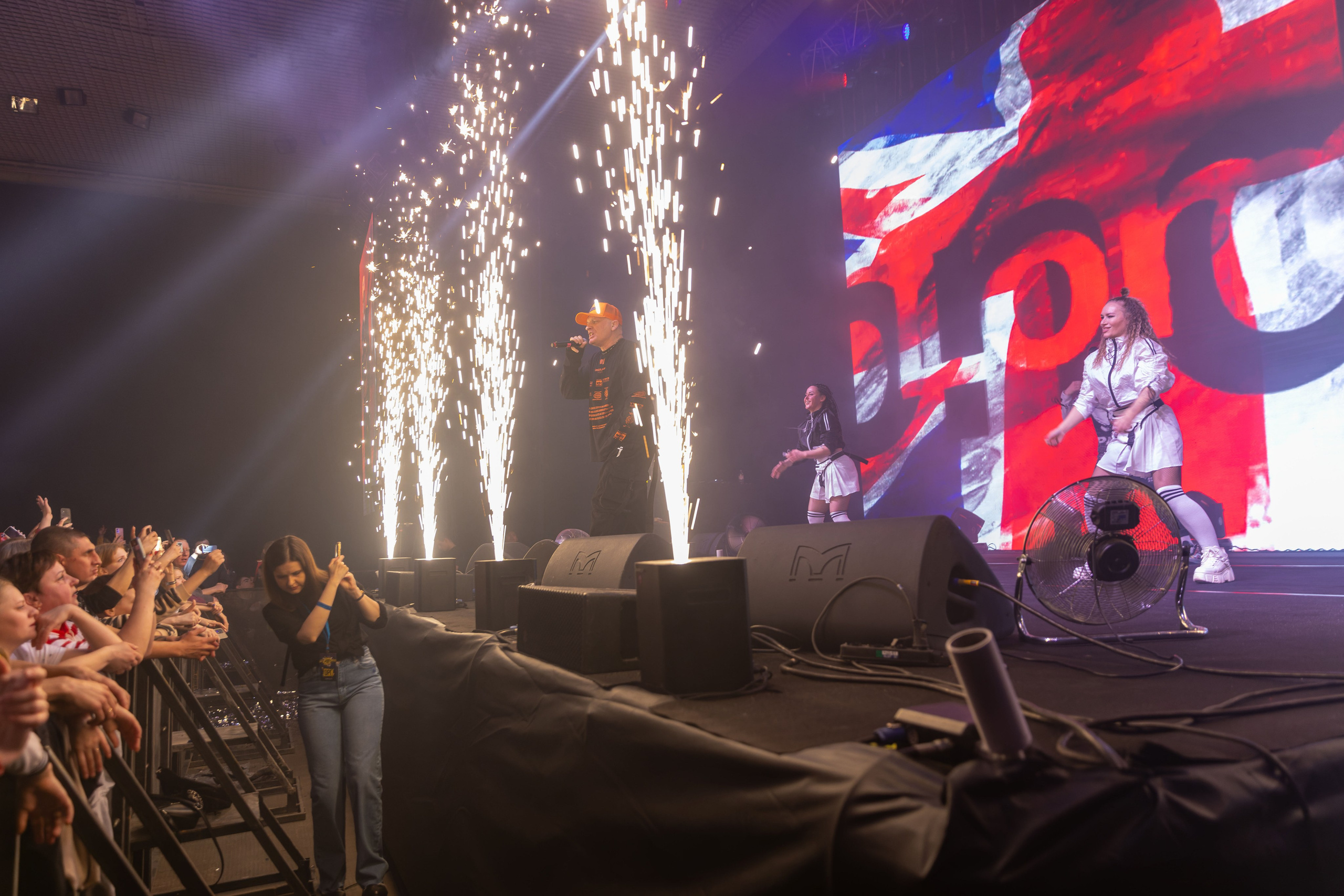 Супердискотека 90-х в Самаре • 9 марта. Фотограф в Самаре Максим Тырин