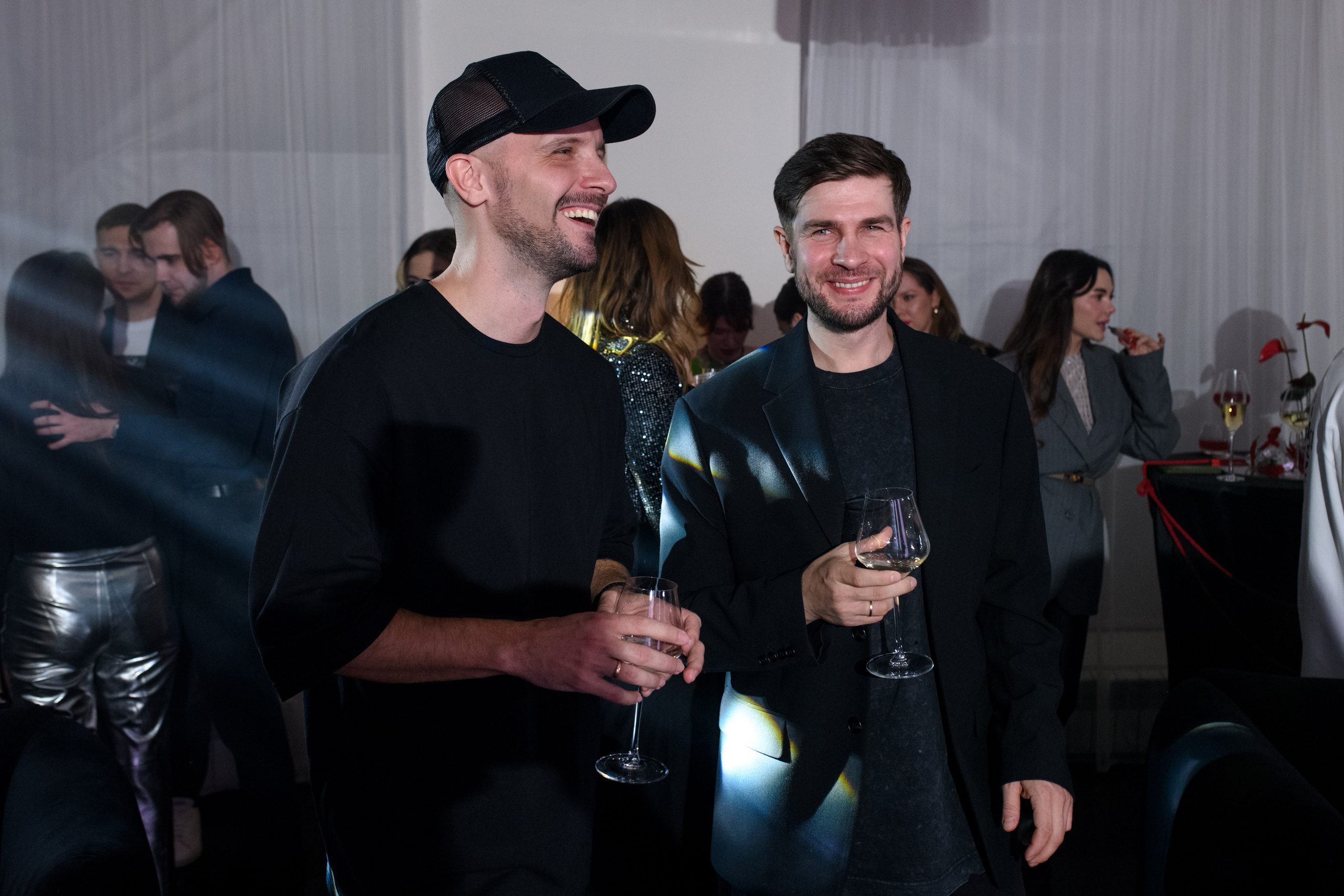 MORE AMORE EVENT HALL — BIRTHDAY`25. Свадебный фотограф Екатеринбург/Челябинск — Любовь Волохова