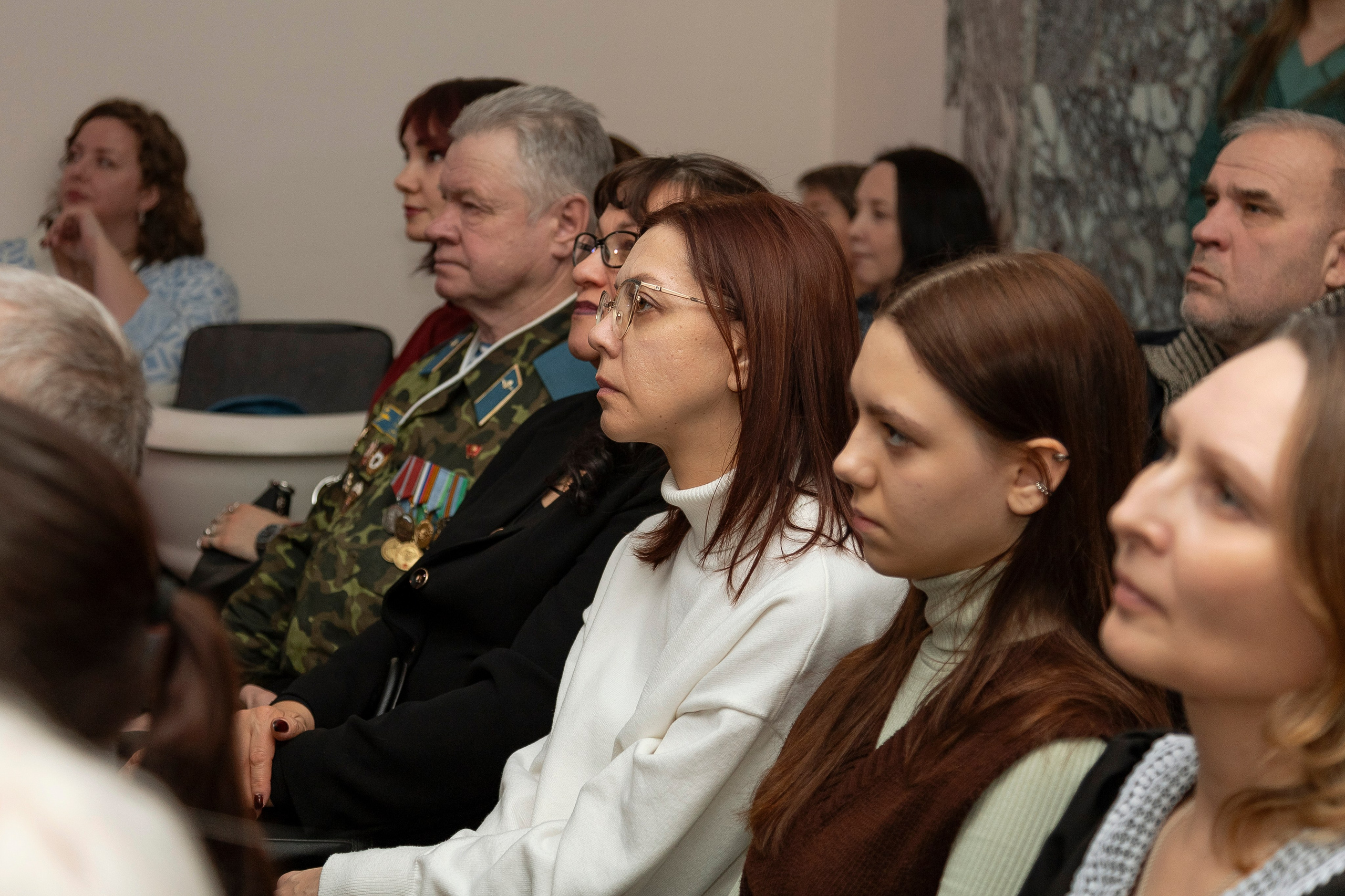 Вечер поэзии. Семейный фотограф в Сургуте Тимершина Мария