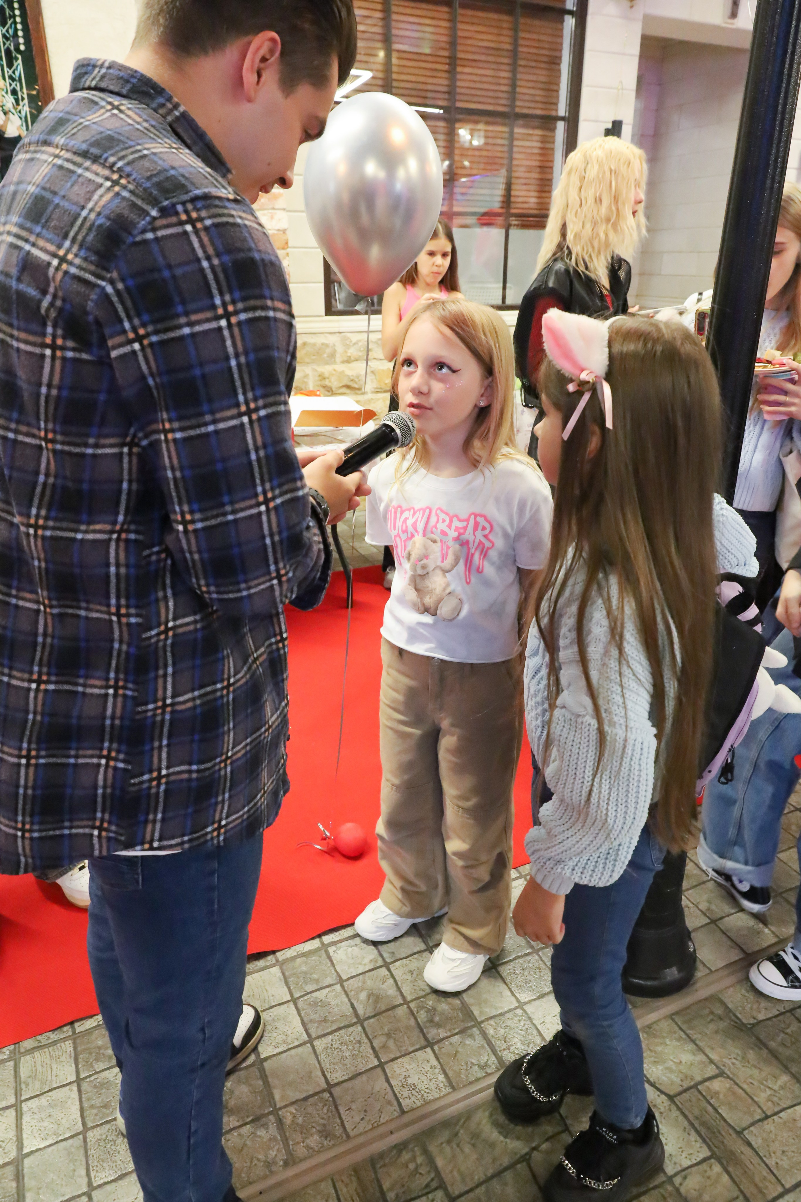 ДЕНЬ РОЖДЕНИЯ ЕВЫ В КРБ. Фотограф мероприятий Ирина Каширина